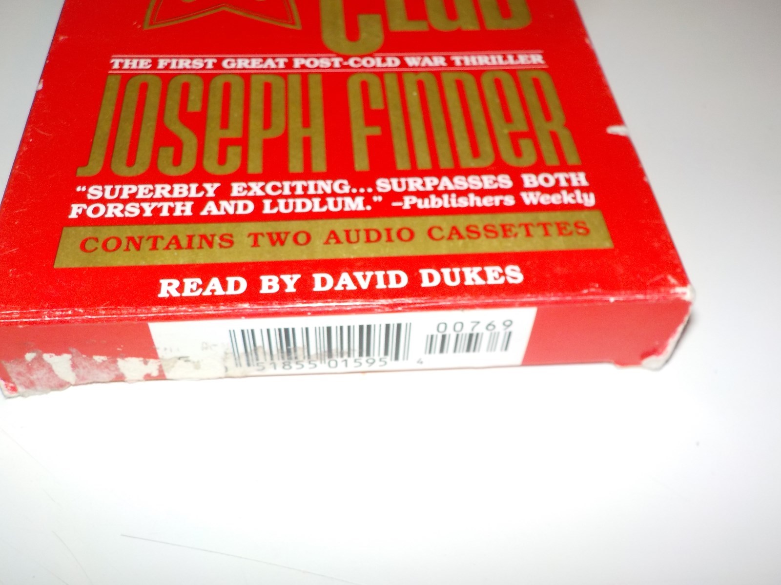 MOSCOW CLUB by Joseph Finder Audiobook on 2 CASSETTES tested sound great