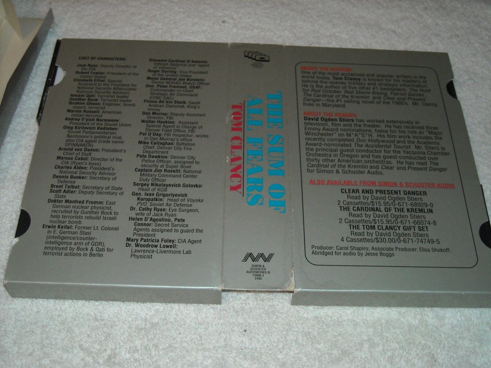 The Sum Of All Fears, Tom Clancy, Audiobook 4 Cassettes, 0671738062
