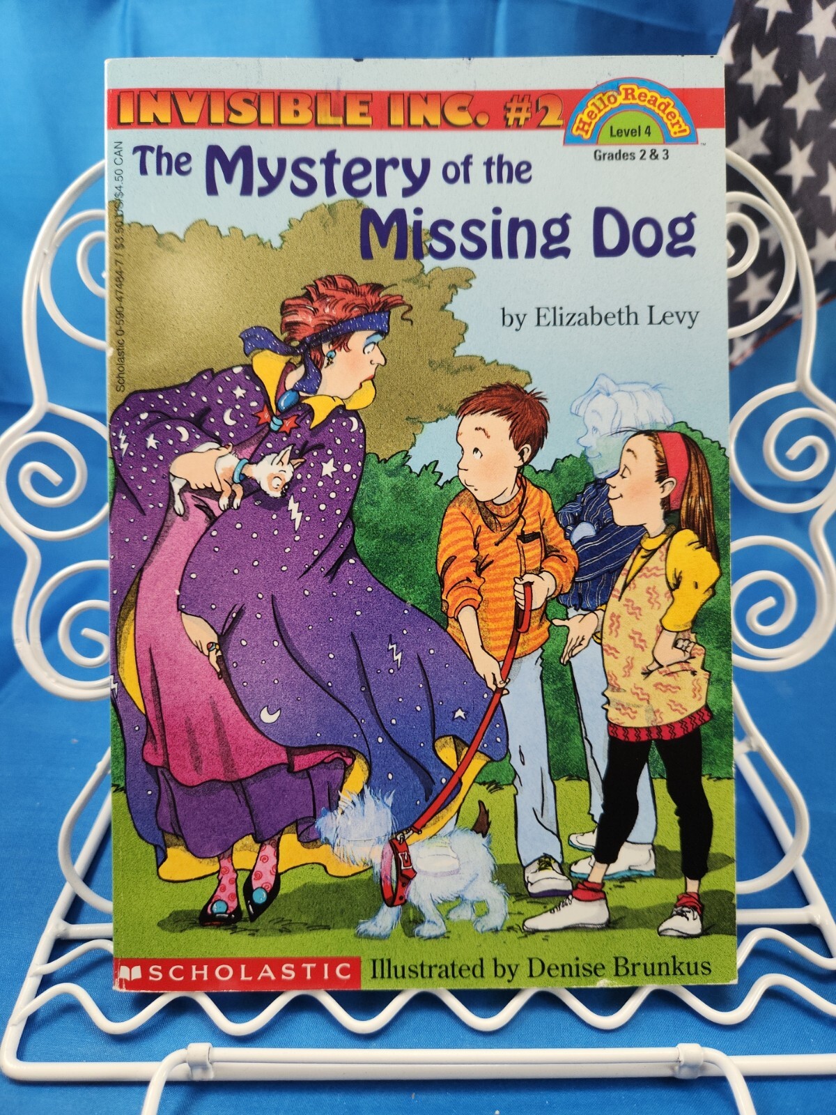 Hello Reader, Invisible Inc Ser The Mystery of the Missing Dog by Elizabeth Levy