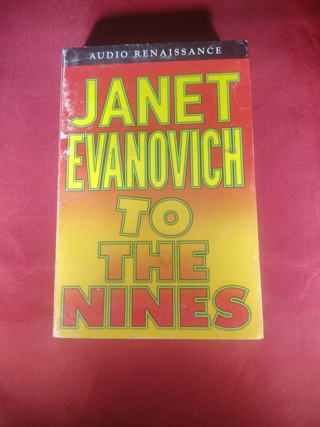 Janet Evanovich To The Nines Two Cassette Audiobook