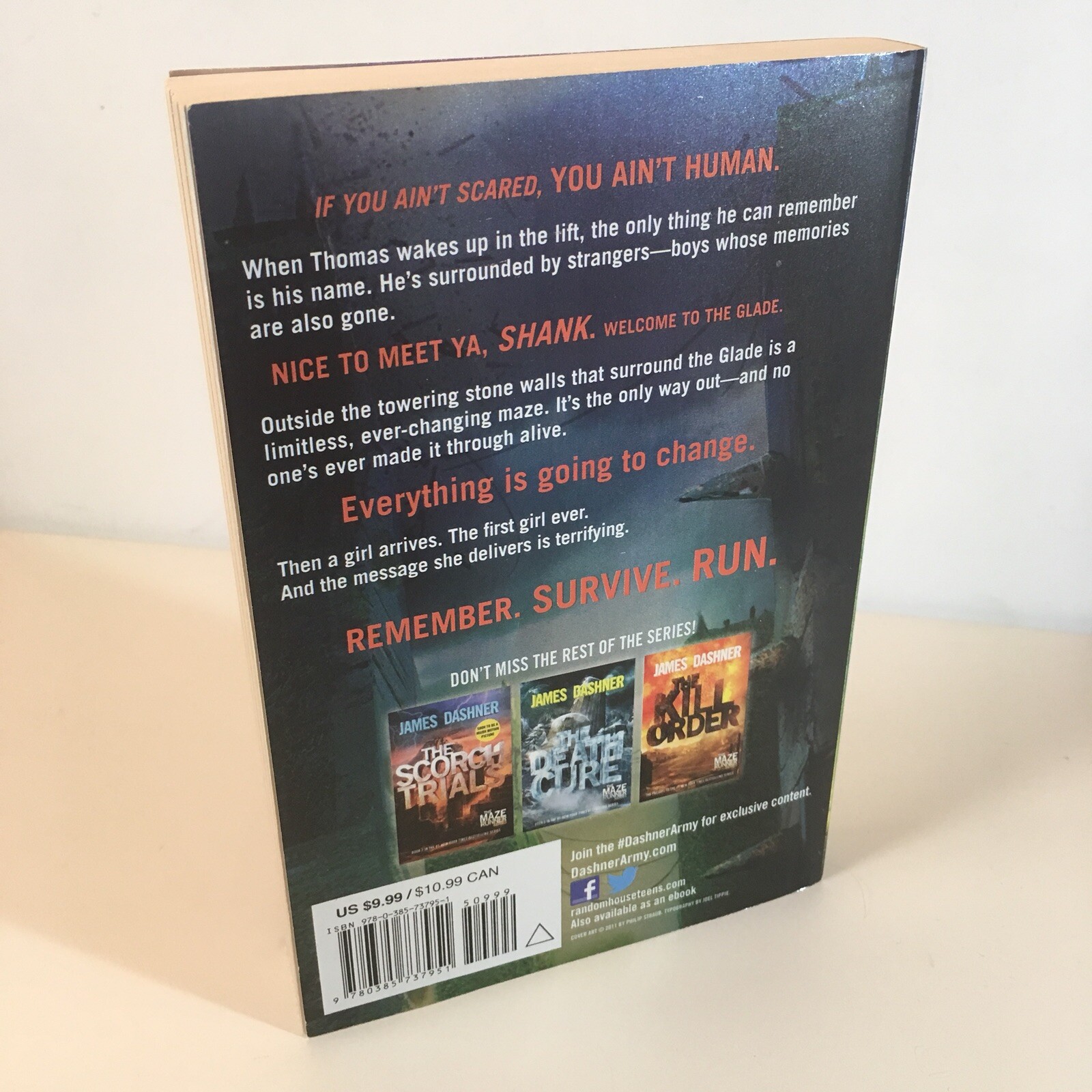 The Maze Runner by James Dashner ***Free Shipping for Each Added Trade PB