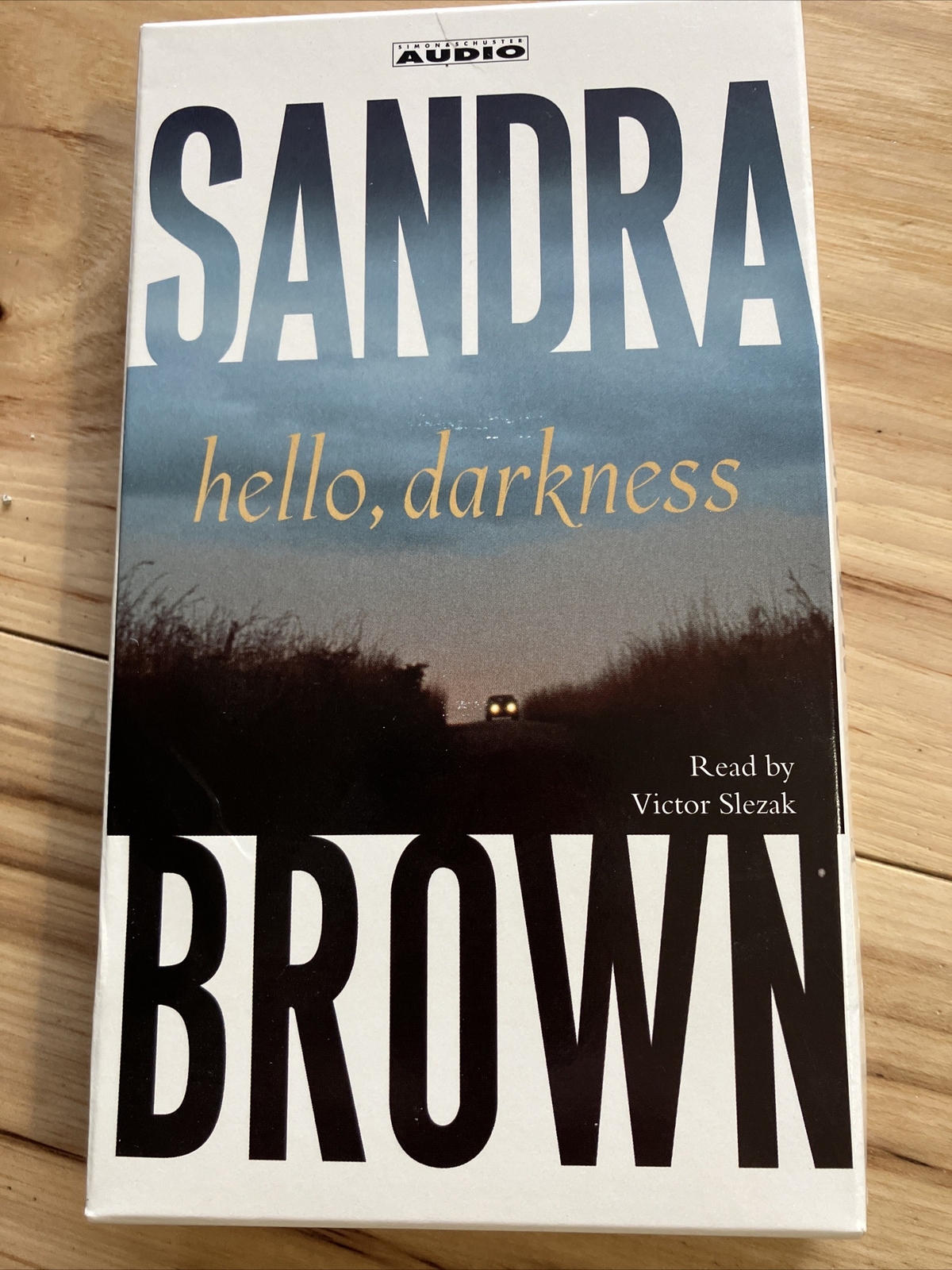 Hello Darkness Sandra Brown Audio Book 4 Cassettes Abridged