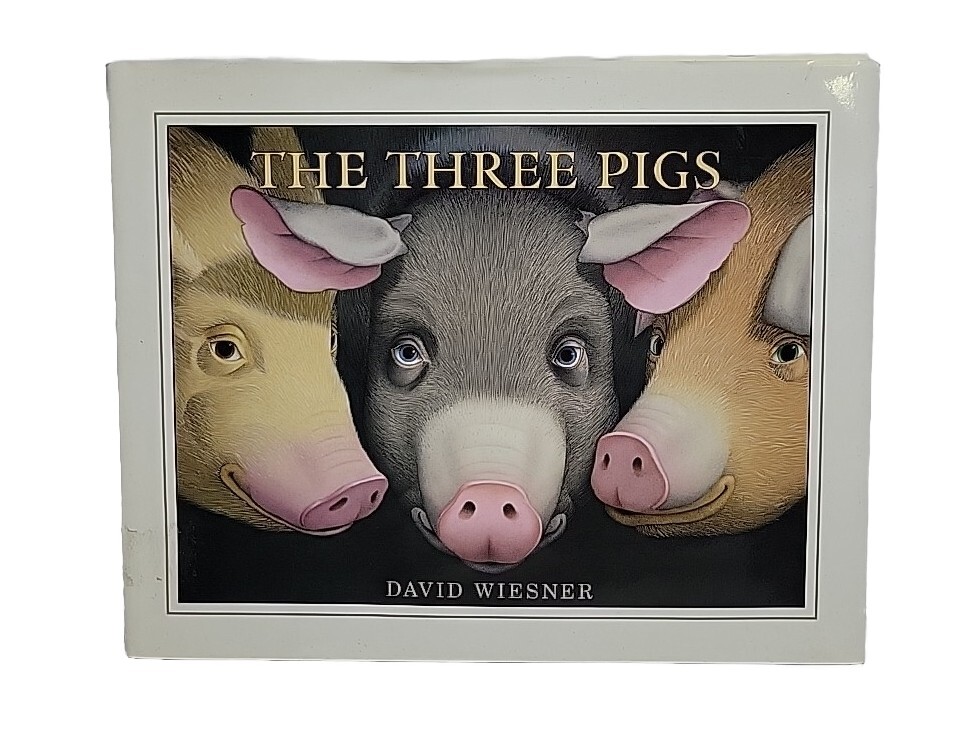 The Three Pigs by David Wiesner (2001, Hardcover) Illustrated