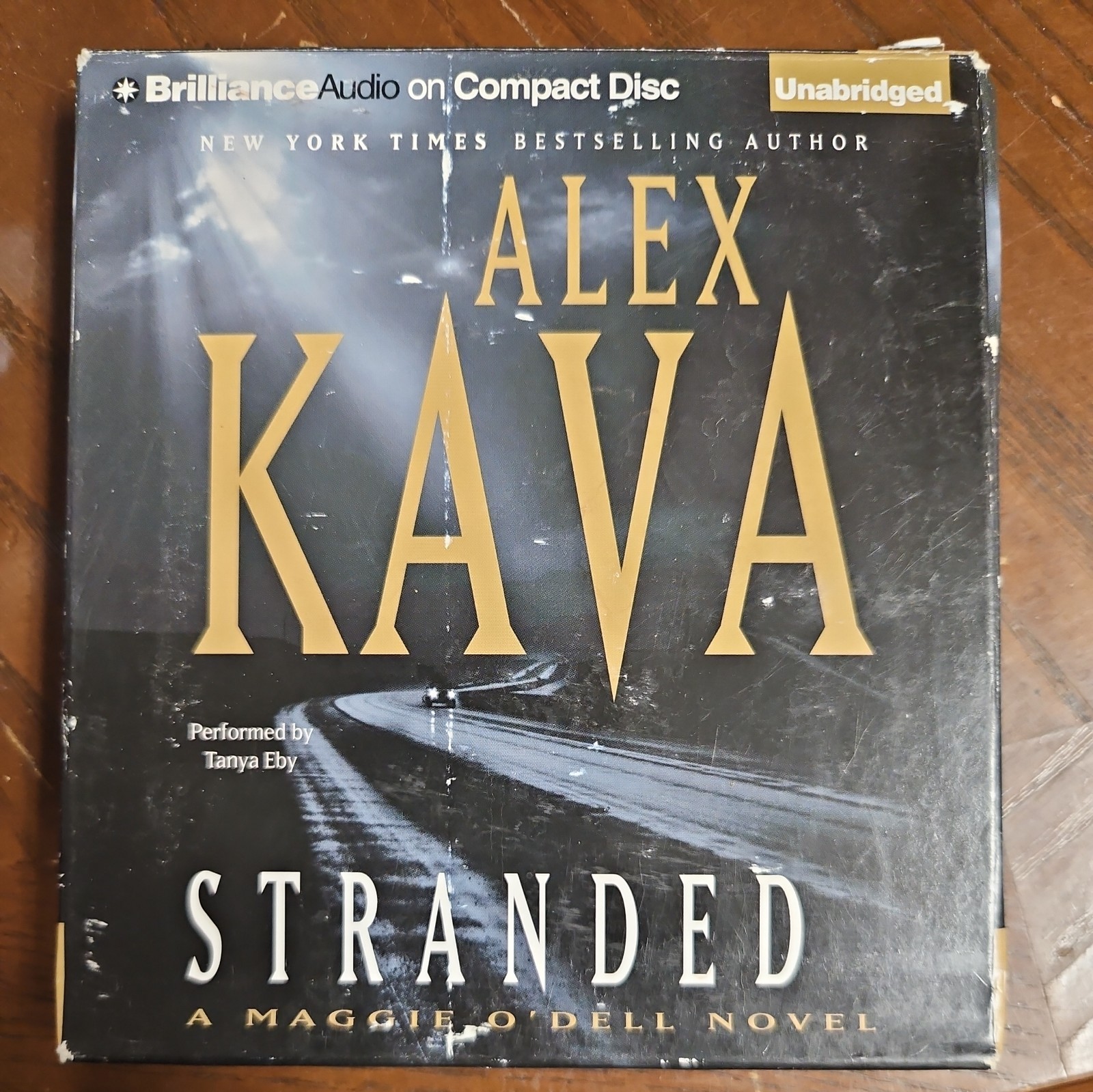Maggie o’Dell Ser.: Stranded by Alex Kava (2015, Compact Disc, Unabridged…