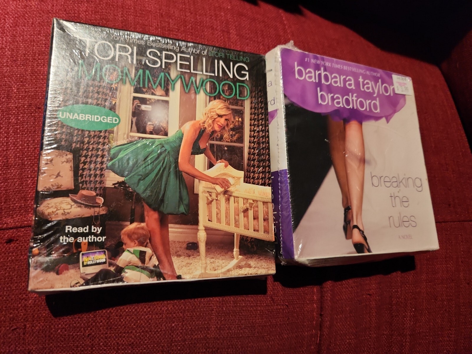 Lot Of Two Audio Cds — Tori Spelling Mommywood & Barbara Bradford Breaking