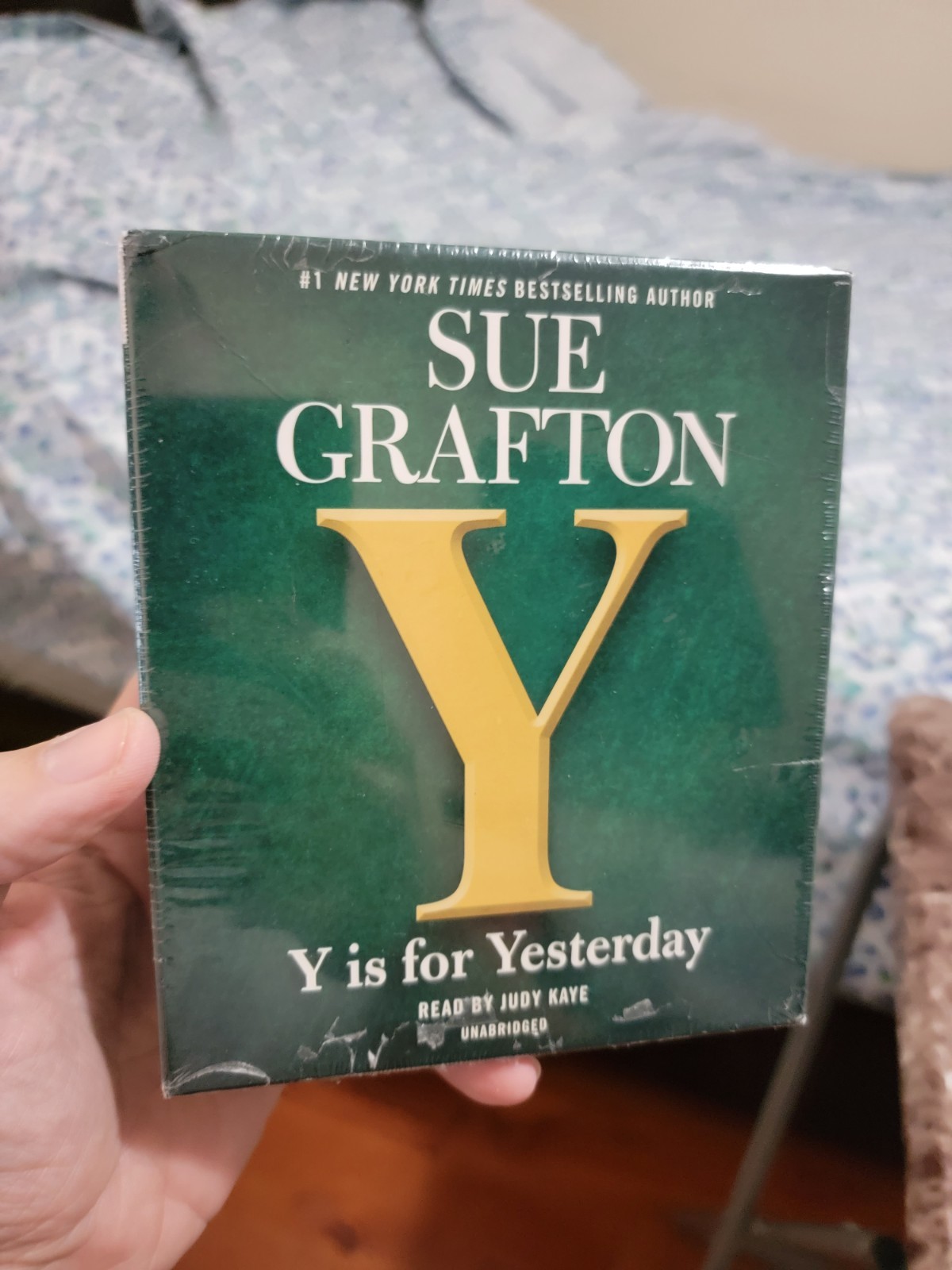 Y Is for Yesterday by Sue Grafton unabridged New A Kinsey Millhone Novel 14 CDS