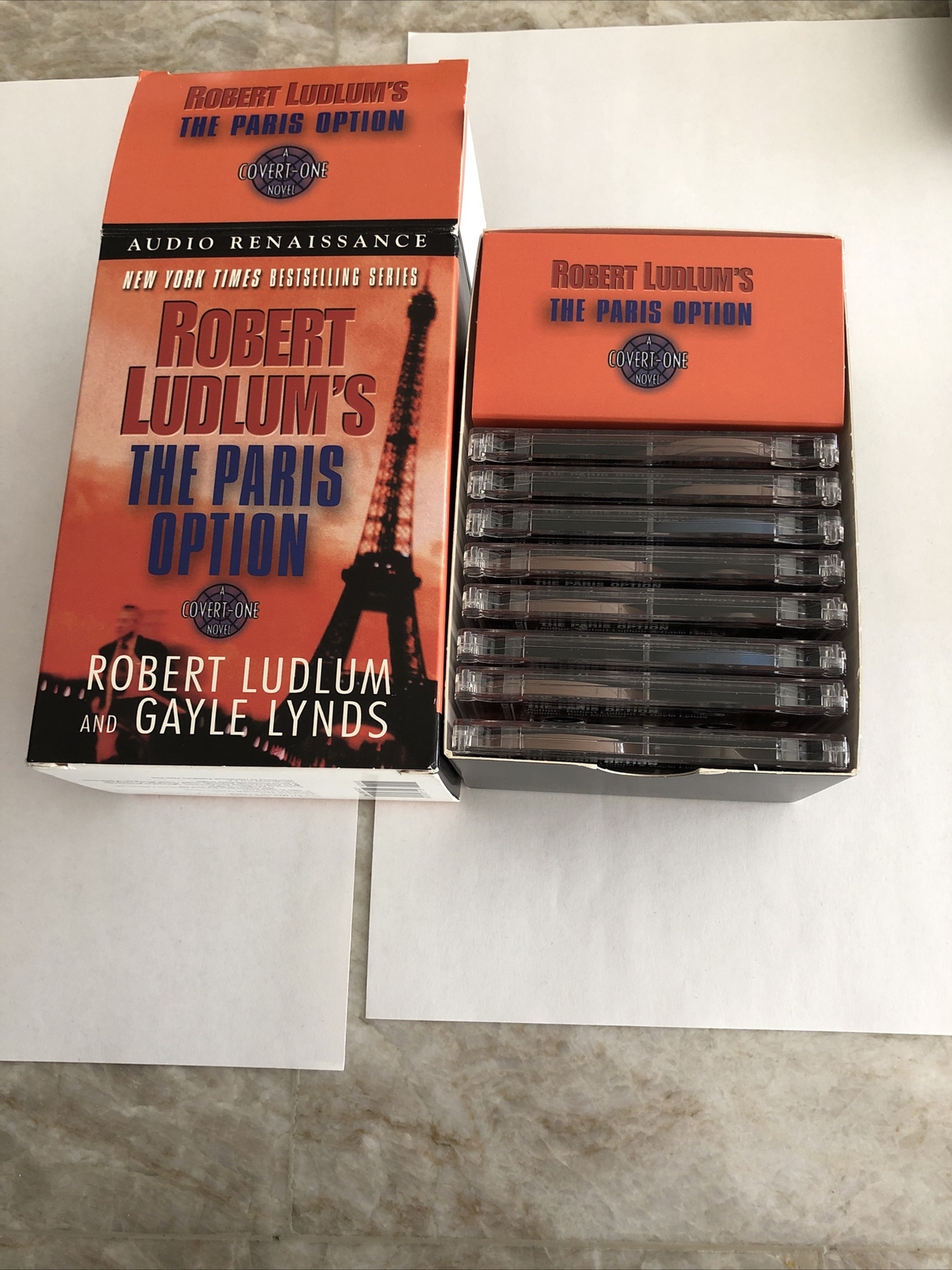 Covert-One Ser.: The Paris Option by Gayle Lynds and Robert Ludlum (2002,…