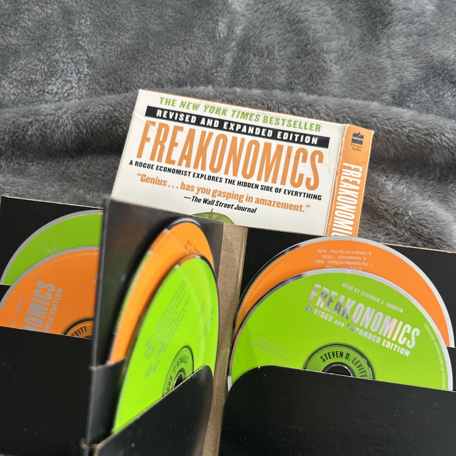 Freakonomics Audio book lot: Think Like a Freak/ Freakonomics 12 CDs