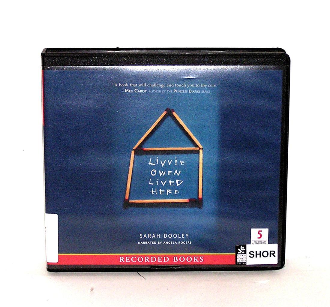 BOOK/AUDIOBOOK CD Age 10+ Sarah Dooley Fiction LIVVIE OWEN LIVED HERE