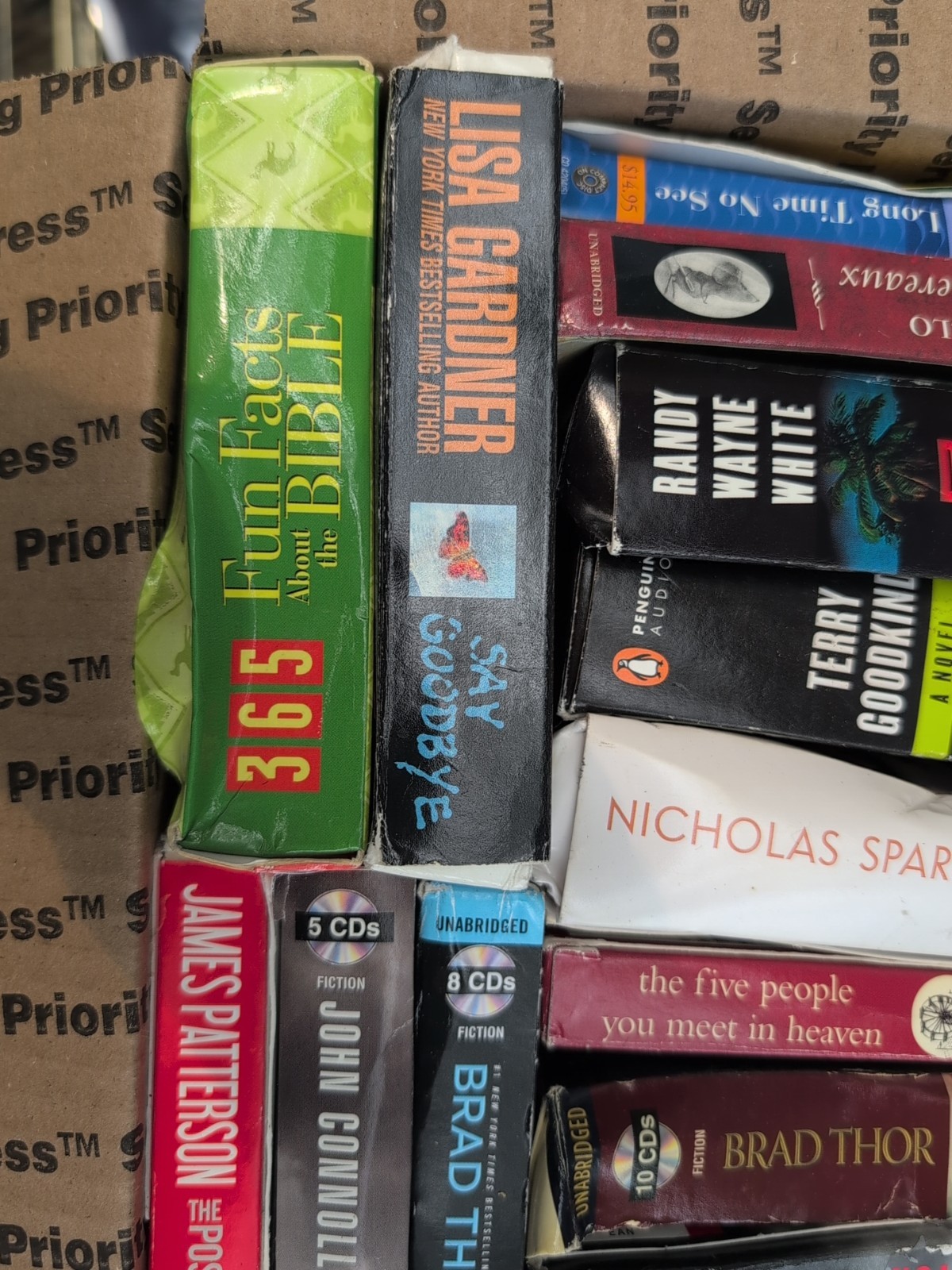 Mixed Lot of 15 Audio Books on CD Thriller Mystery Drama Suspense +More T6#217