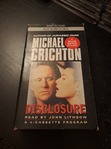 Vintage Random House Audiobook 4 Cassettes Michael Crichton DISCLOSURE