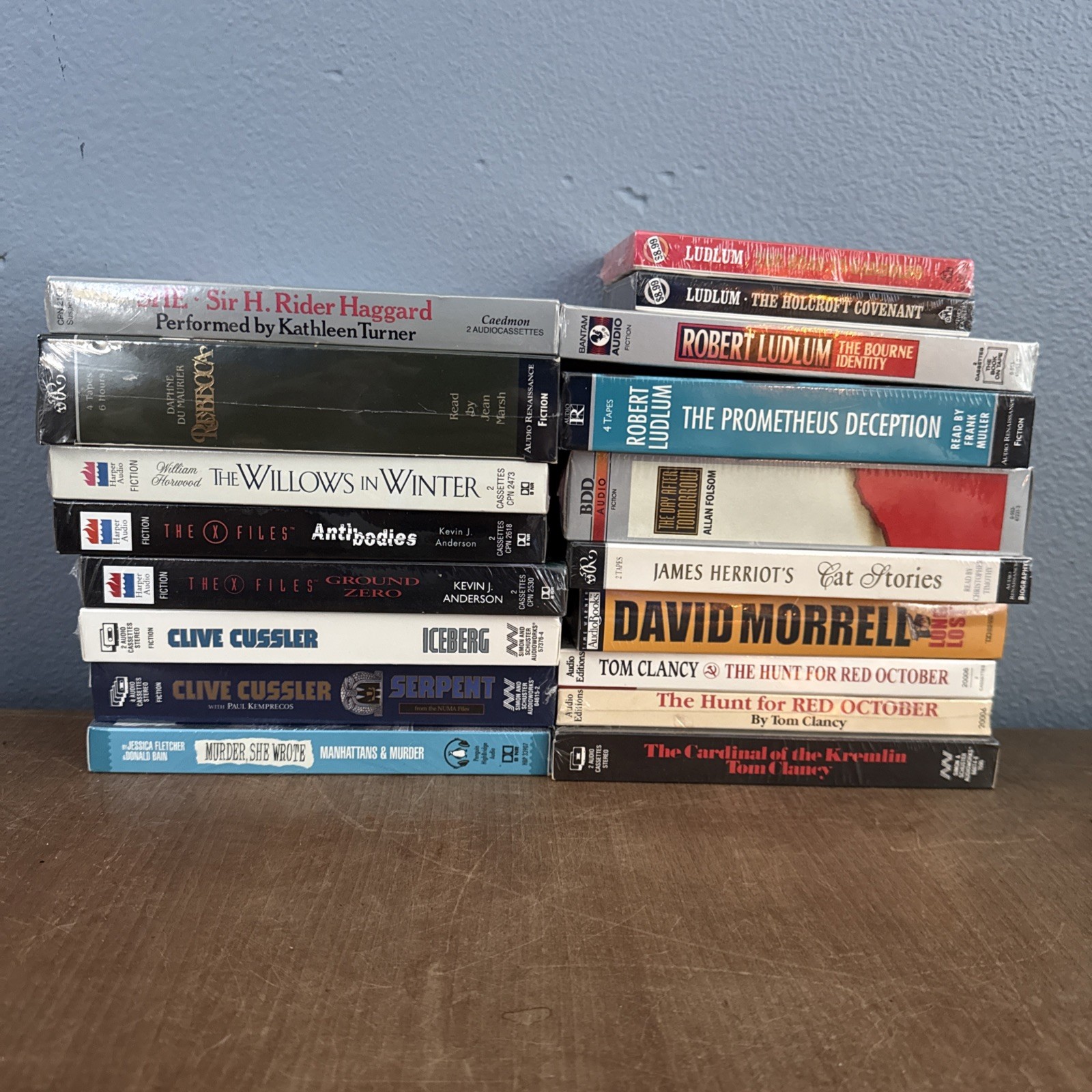 Lot 17 Audio Books on Cassette Tape Various Authors Clancy Ludlum Folsom Etc New