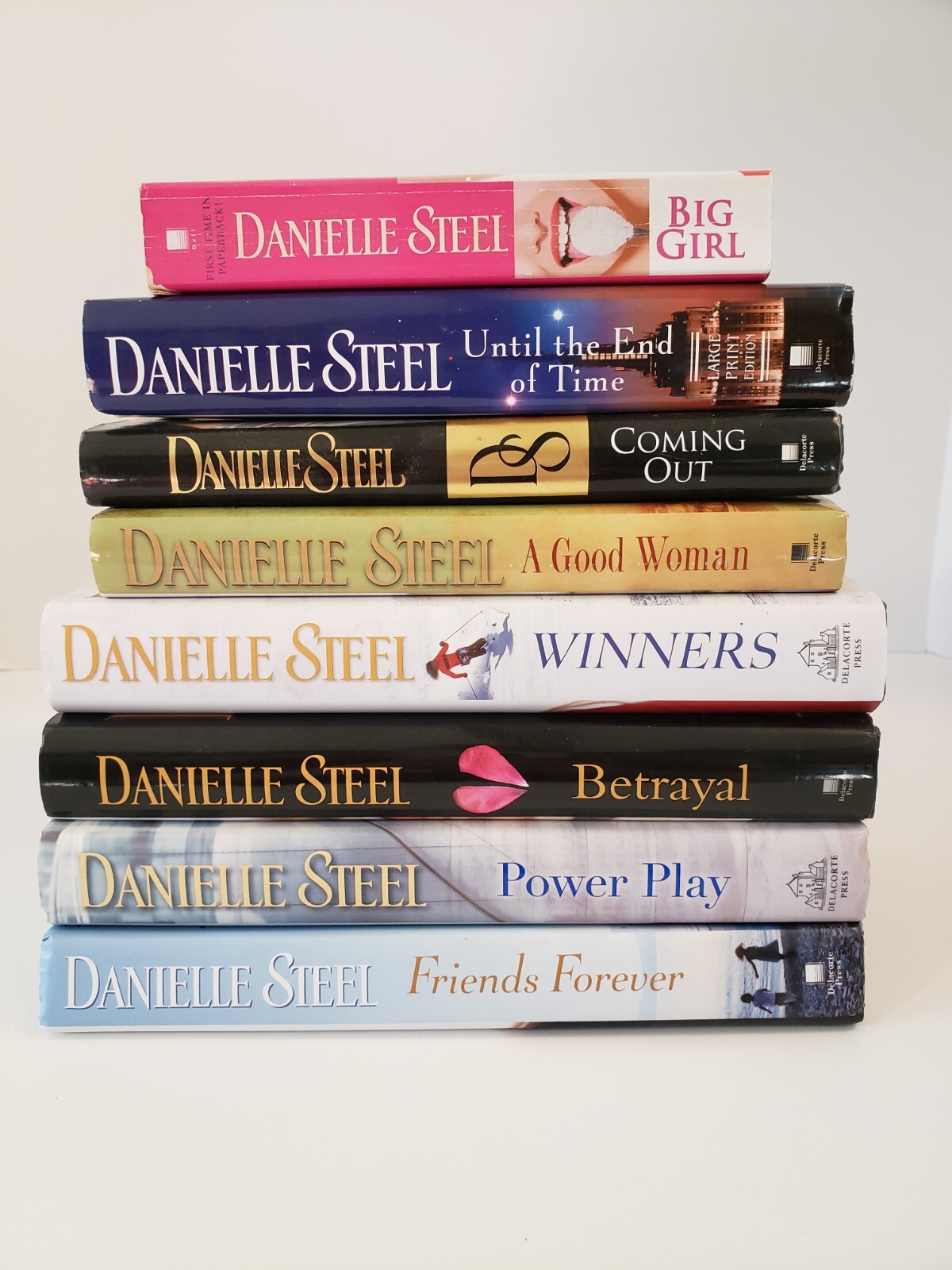 Danielle Steel Lot of 8 Books Winners Betrayal Power Play Big Girl Friends