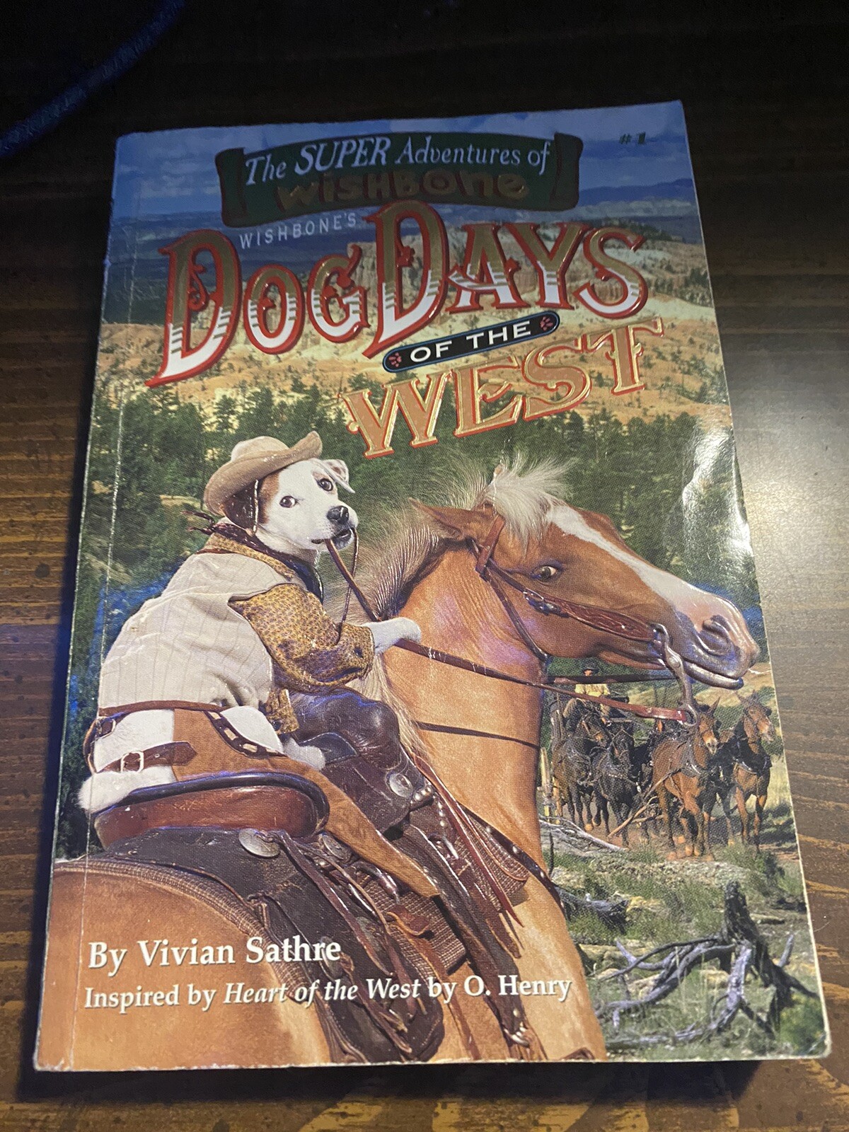 Dog Days of the West. Super Adventures of Wishbones 1. Paperback