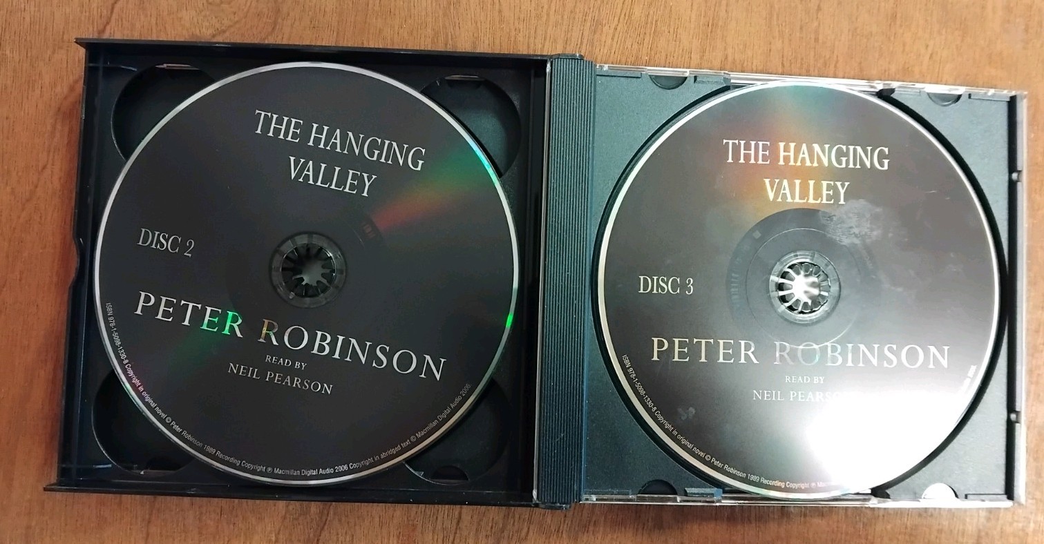 The Hanging Valley By Peter Robinson. 3×CD Audio Book. VG+