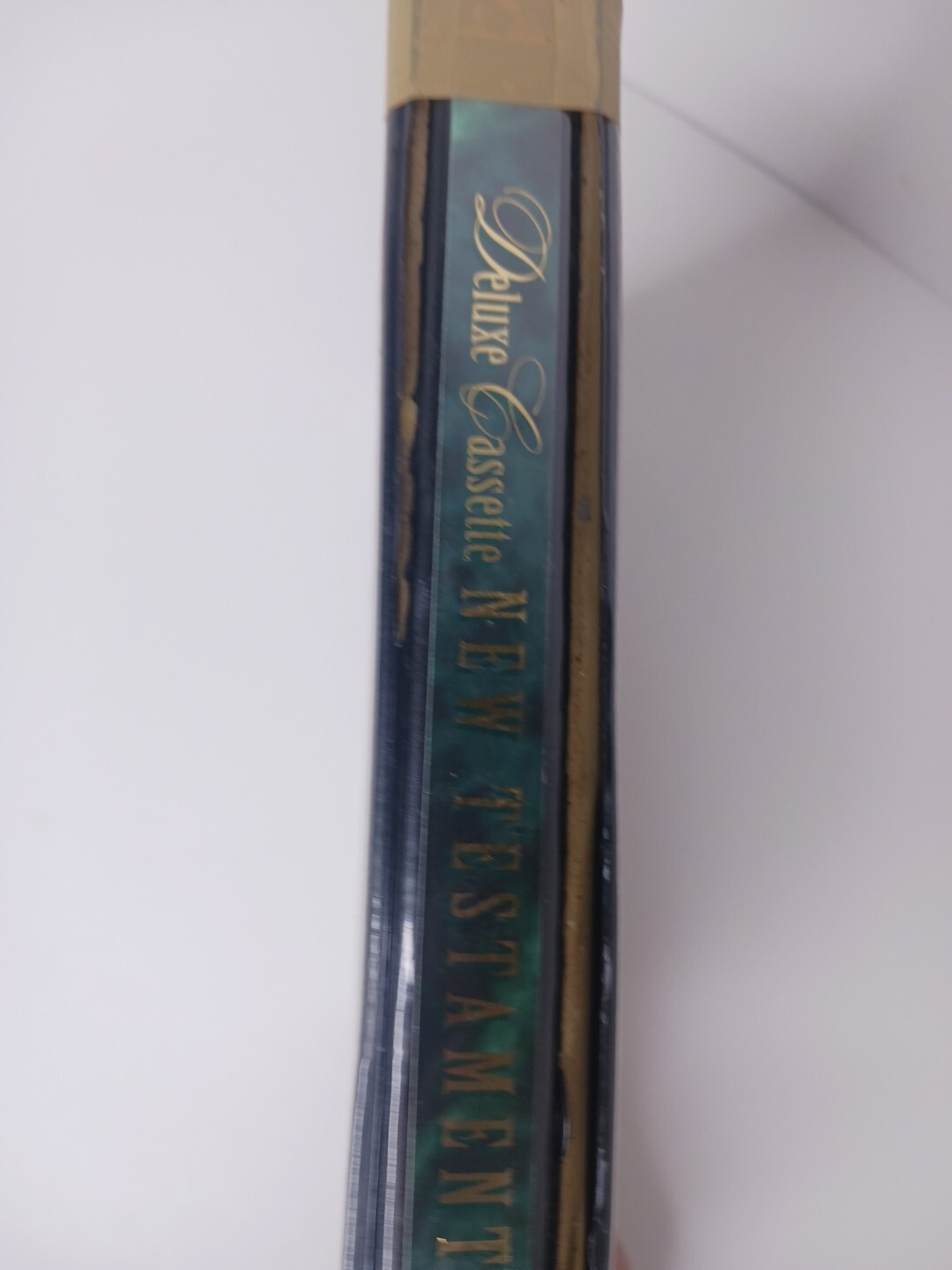 Deluxe Cassette New Testament King James Version (The Spoken Word of God) 