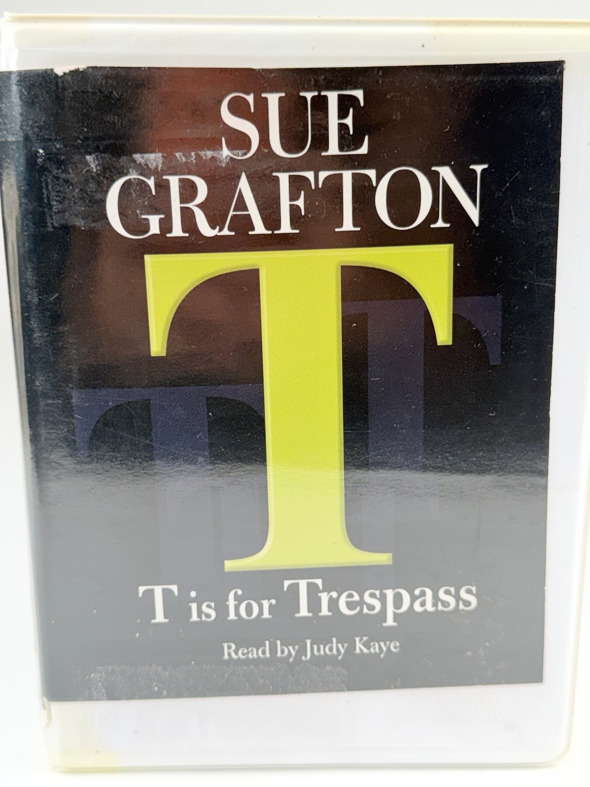 T is for Trespass by Sue Grafton Audiobook CDs Abridged 5 Discs