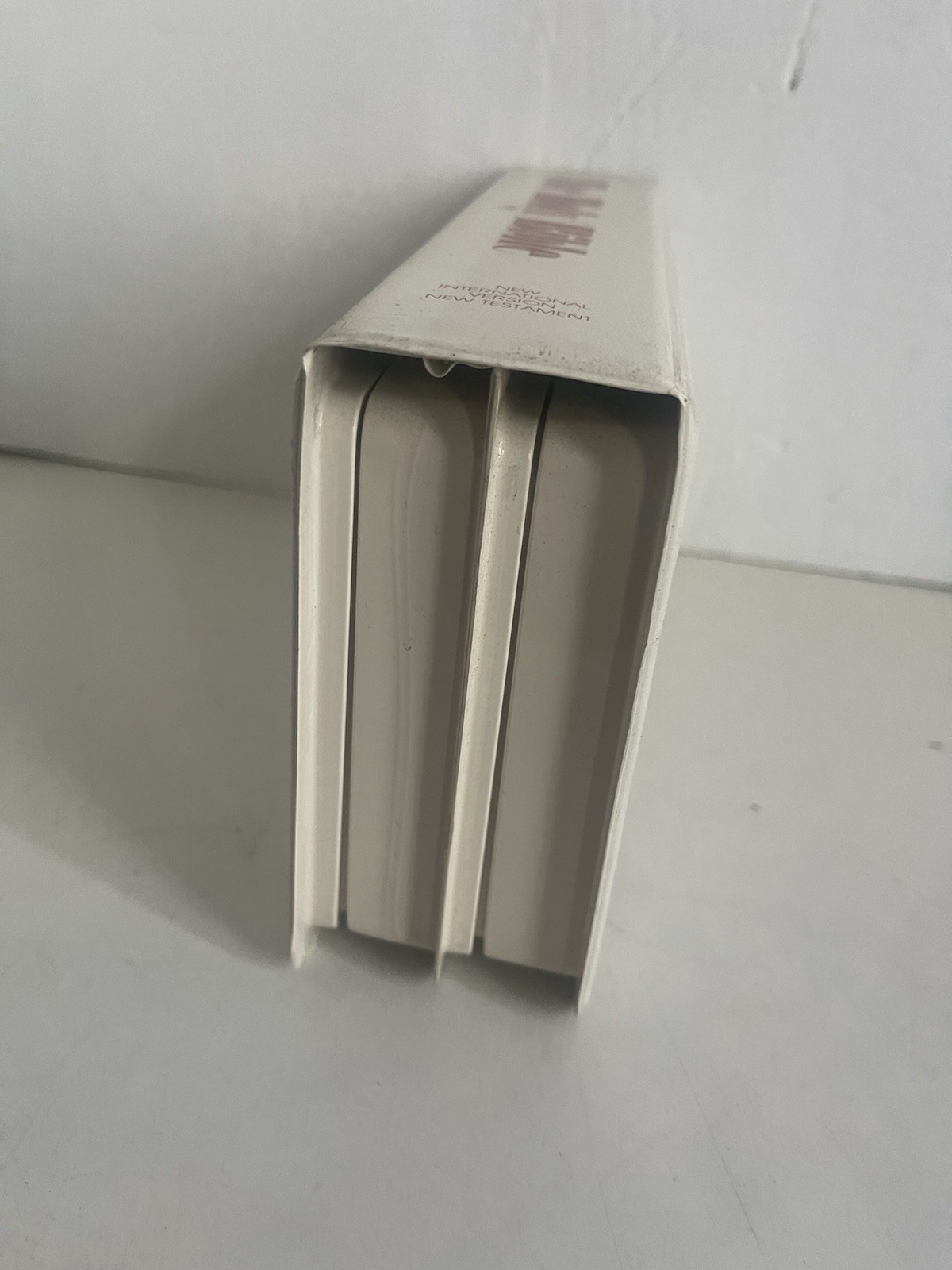 The Holy Bible on 12 cassette Tapes Read With Case