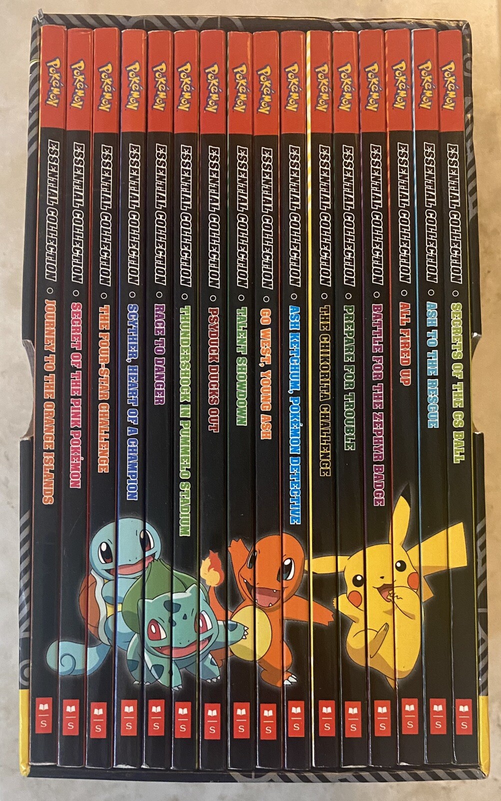 POKEMON ESSENTIAL COLLECTION 16 BOOK CHAPTER BOX SET SCHO￼LASTIC