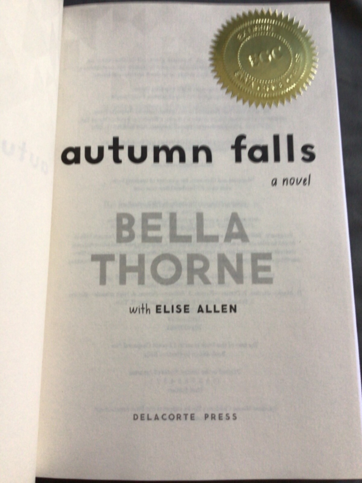 *Signed* Autumn Falls by Bella Thorne (2014, Hardcover) Autographed