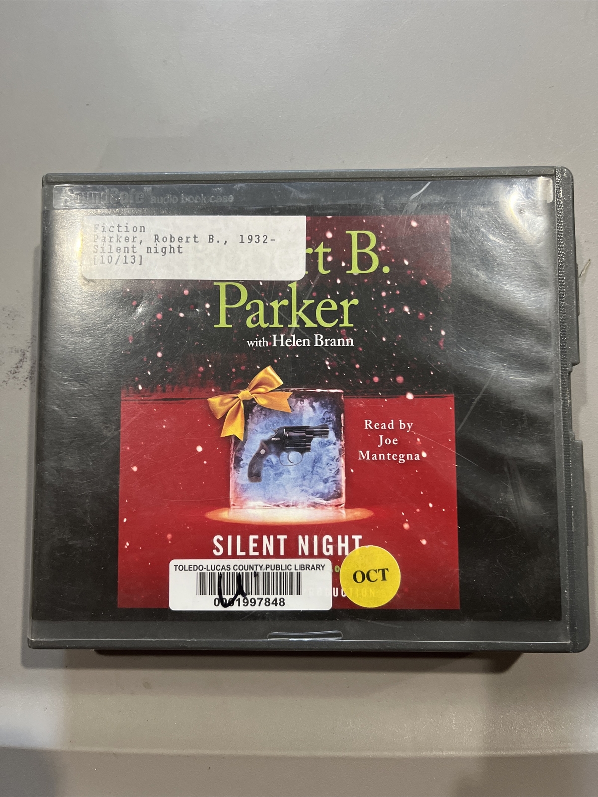 Silent Night: A Spenser Holiday Novel Parker, Robert B.; Brann, Helen, Mantegna