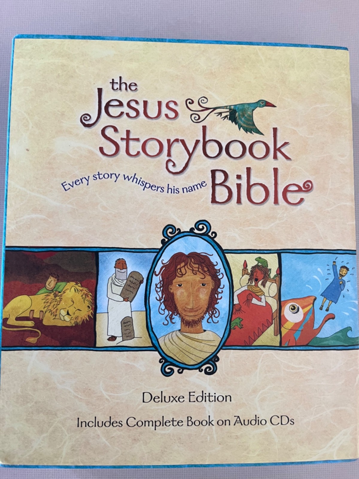 Deluxe Edition «The Jesus Storybook Bible included Complete Book and Audio CD