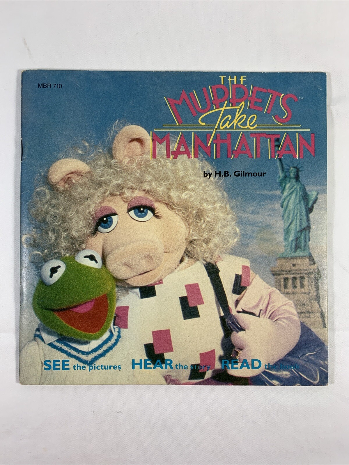 Vintage The Muppets Take Manhattan Book with 45 Record Vinyl Jim Henson #1