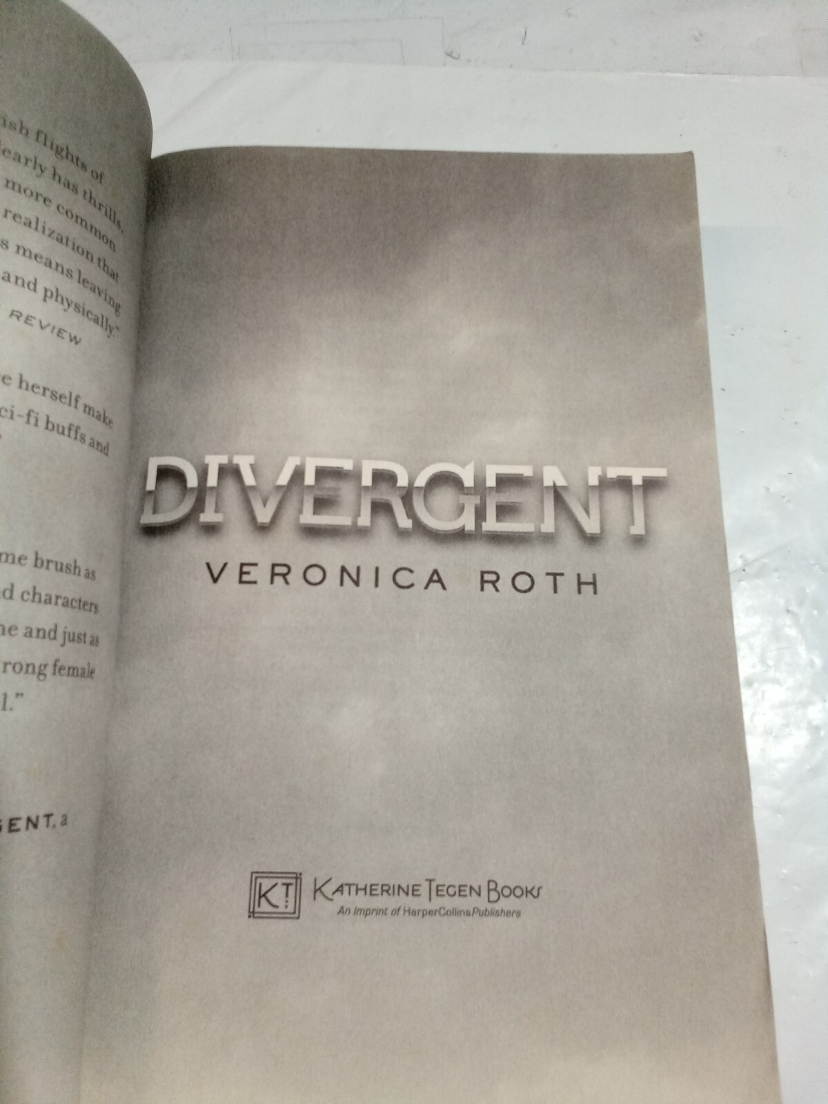 Insurgent & Divergent- Paperback By Roth, Veronica — GOOD
