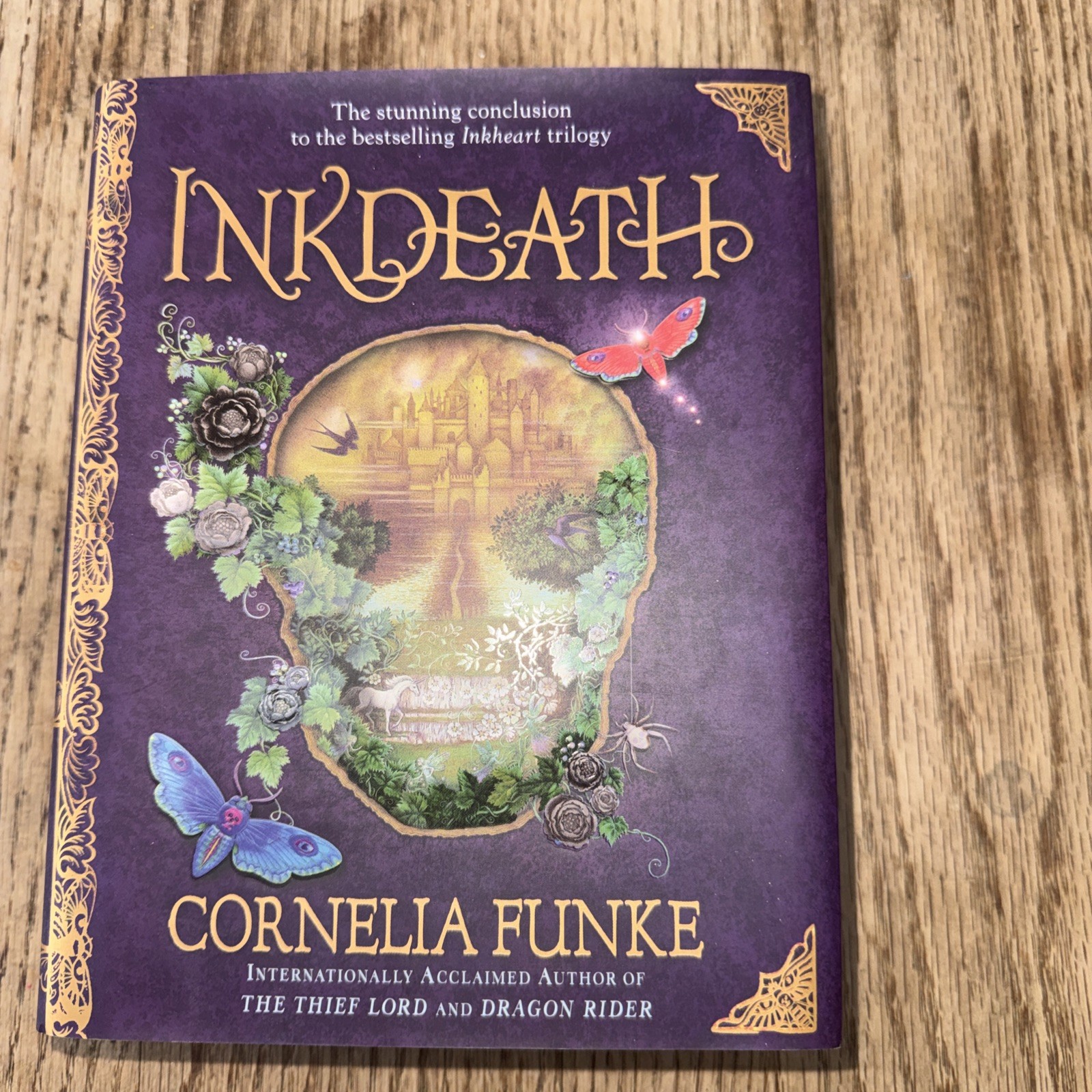 Inkdeath (Inkheart Trilogy) — Hardcover By Funke, Cornelia — GOOD
