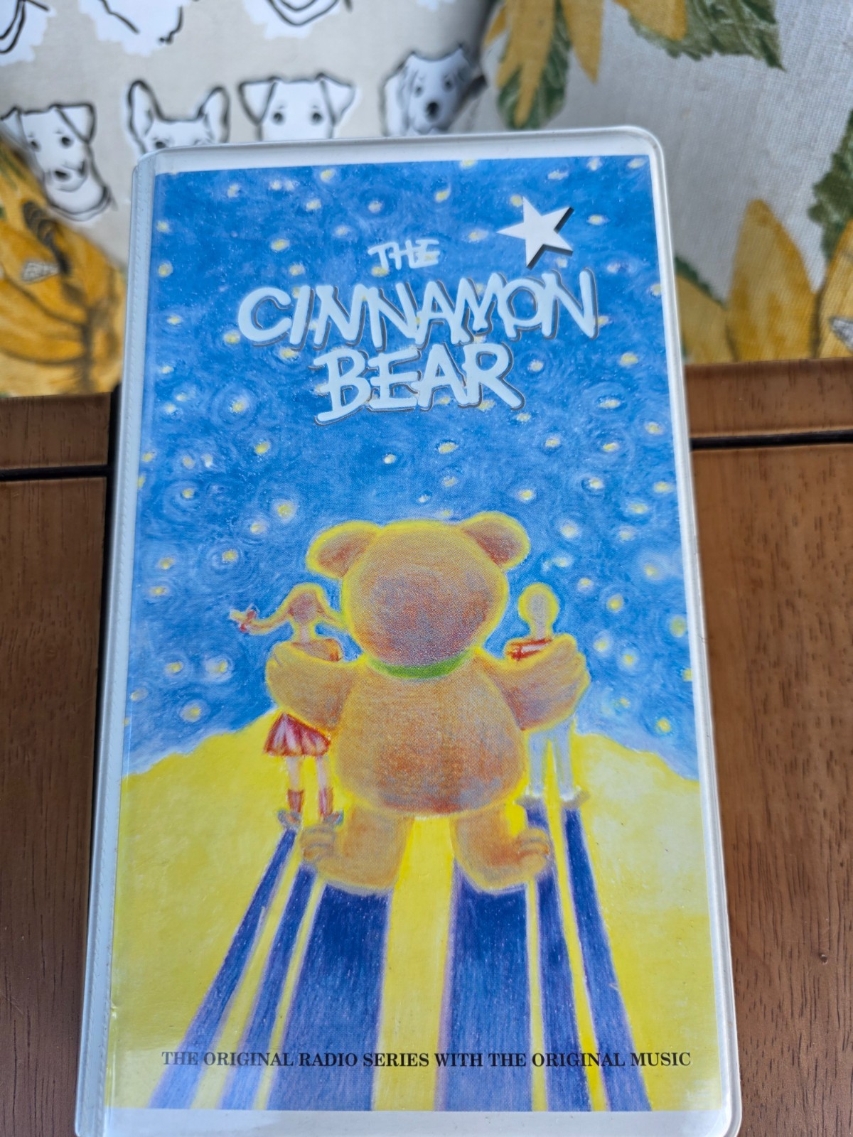 The Cinnamon Bear Complete 6-Cassette Audio Tape Set Classic Christmas Radio