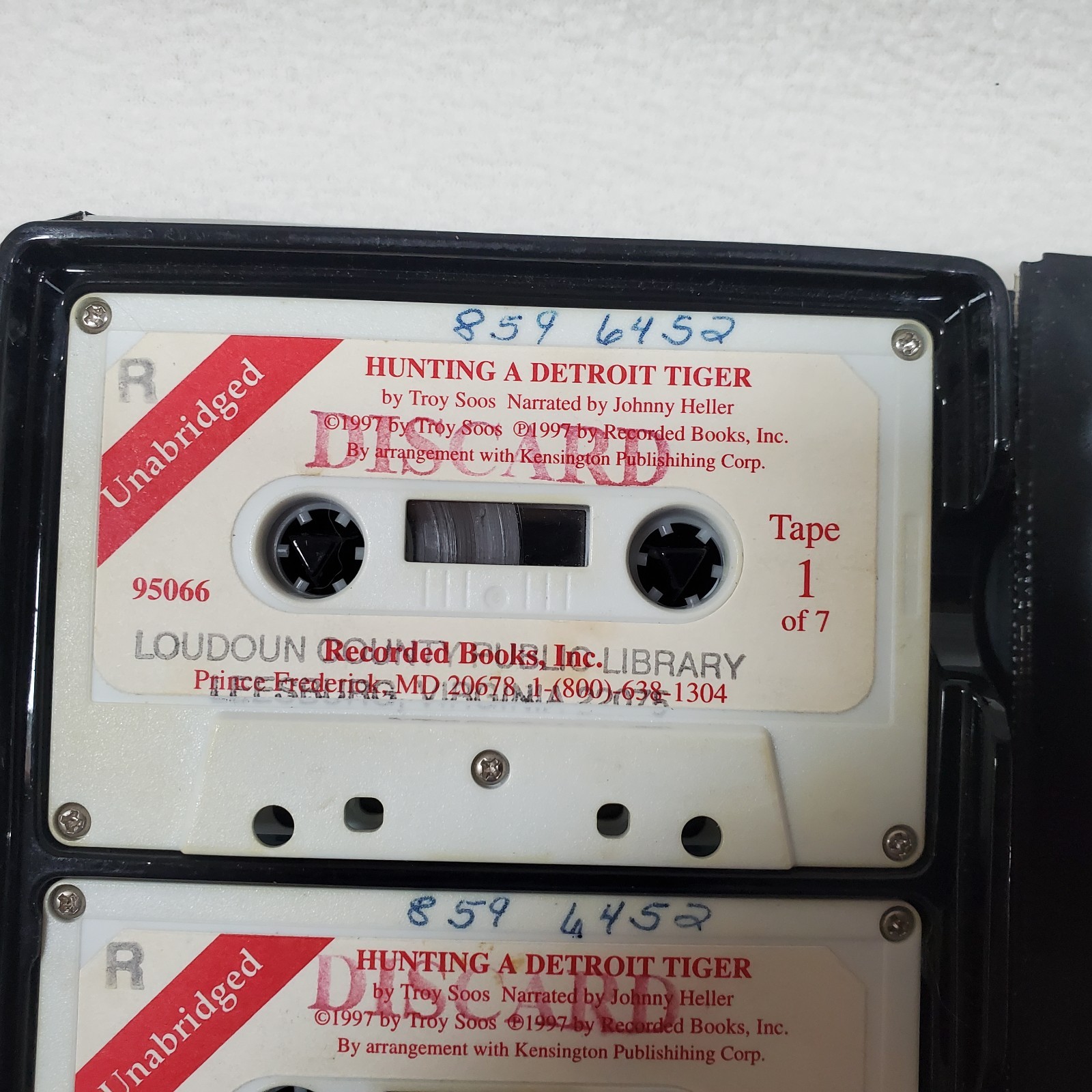 Hunting a Detroit Tiger Recorded Books 7 Audiocassettes ON Cassette Tape Soos