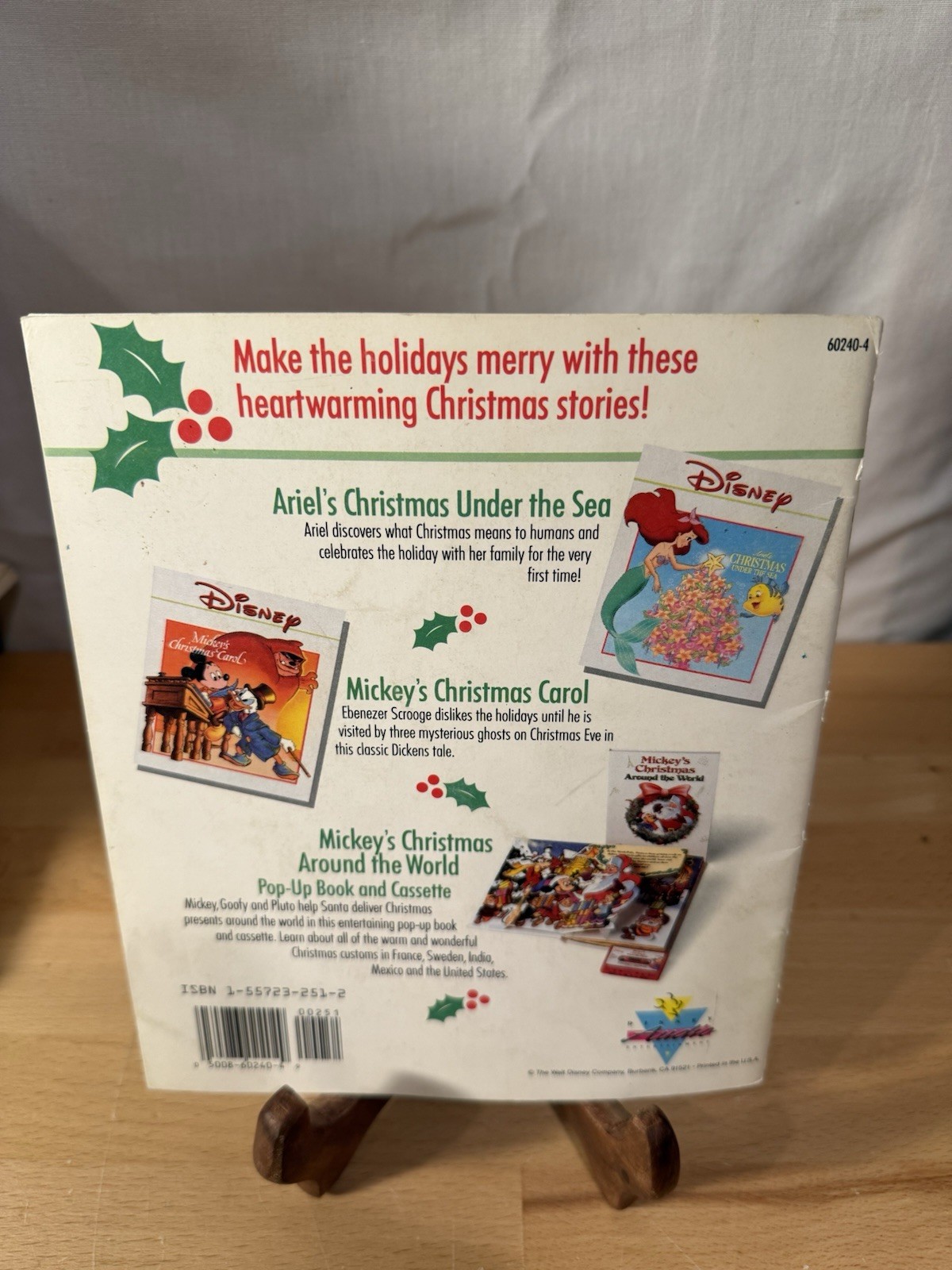 Ariel’s Christmas Under the Sea — Paperback, by Paula Sigman Pre Owned