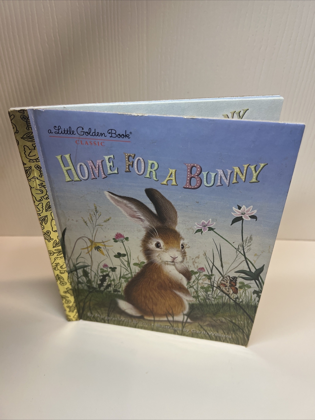 Home for a Bunny (Little Golden Book) — Hardcover — VERY GOOD