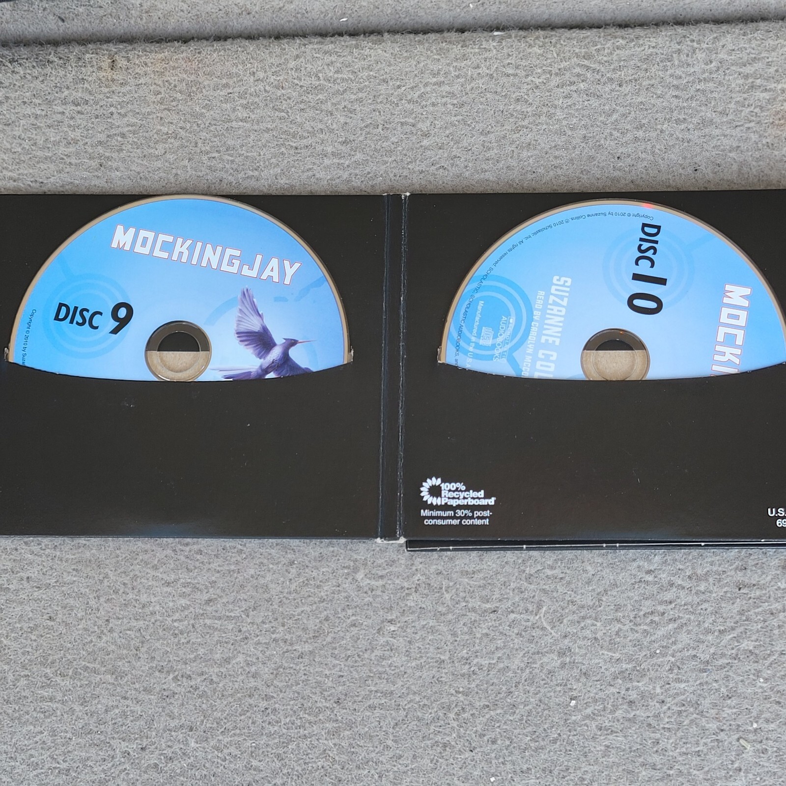 Mockingjay (Hunger Games Book 3) Suzanne Collins (10 CDs, Unabridged Audiobook)