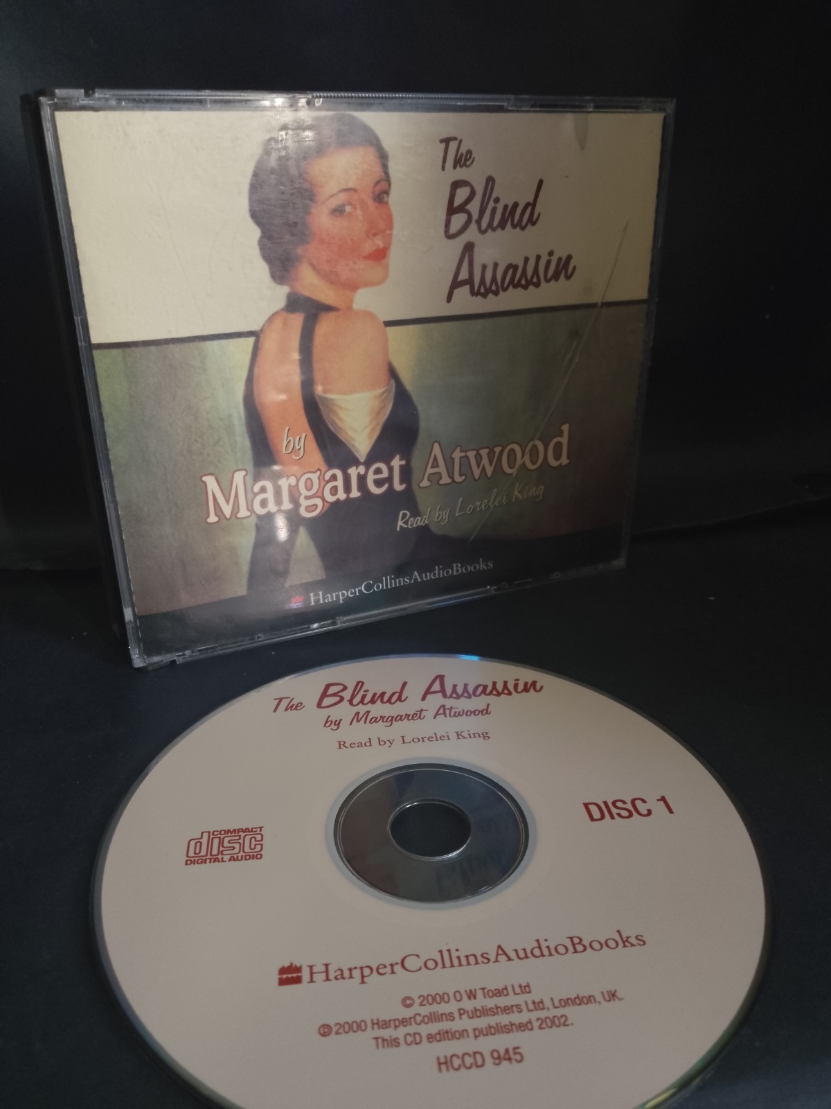 Blind Assassin by Margaret Atwood 5 Audio CDs Read by Lorelei King, 18 hrs