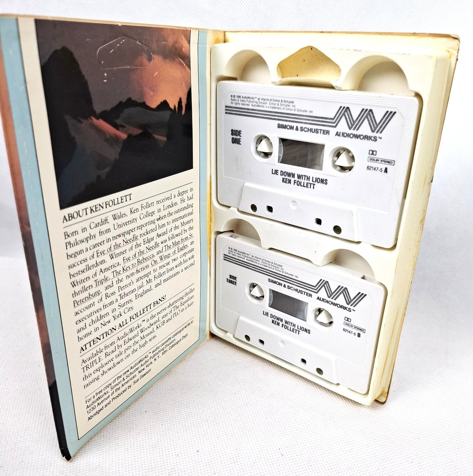 Lie Down With Lions by Ken Follett (1985, 2 Cassette Tapes, Abridged) Audio Book