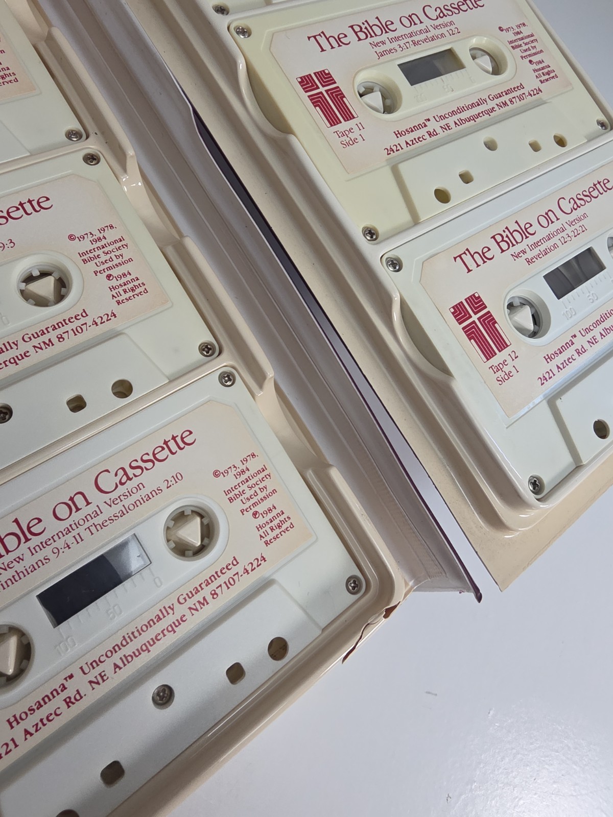 The Bible on Cassette NIV New Testament 1984 Hosanna Complete 12 Cassette Set.