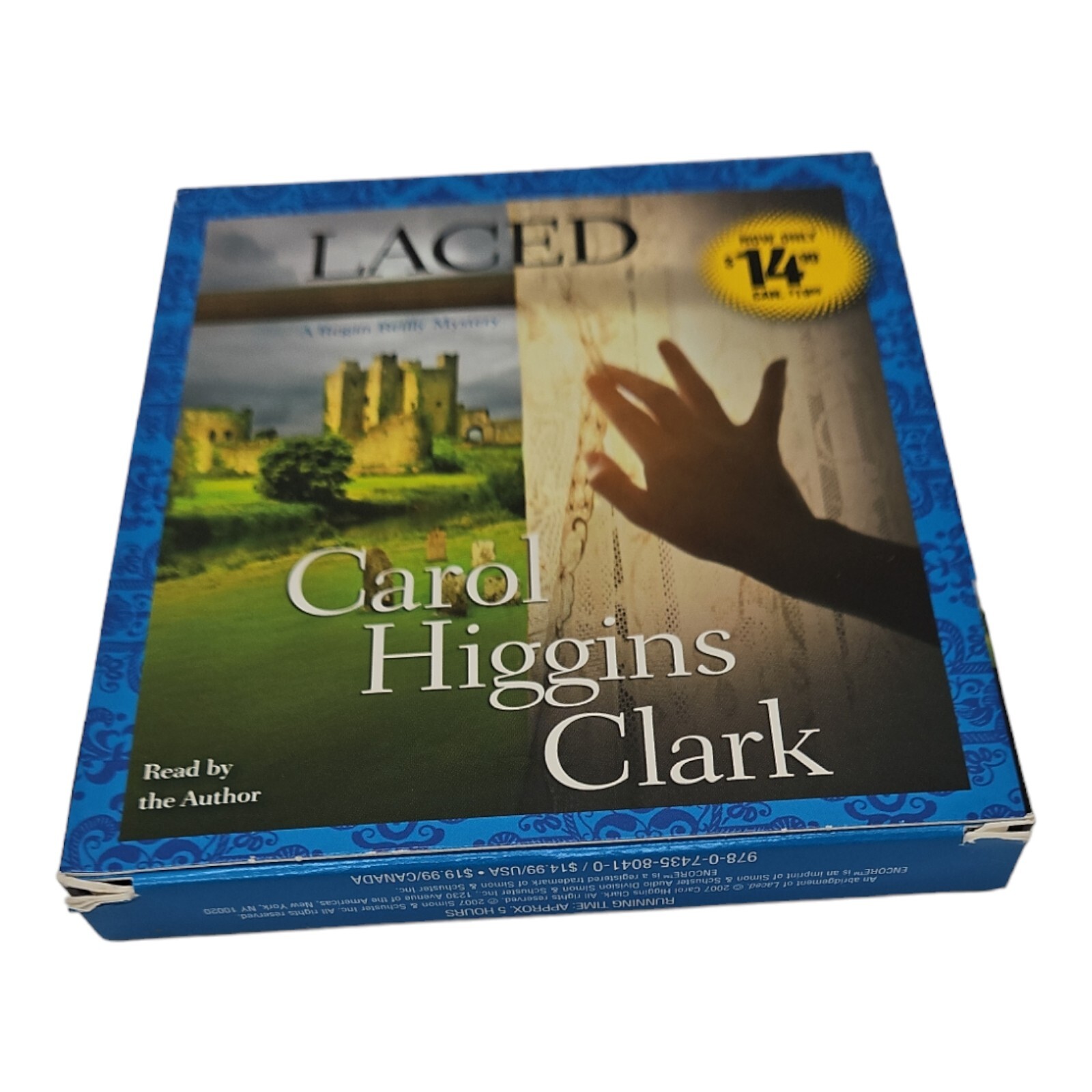 Laced (Regan Reilly Mysteries, No. 10) Audio CD Clark, Carol Higgins