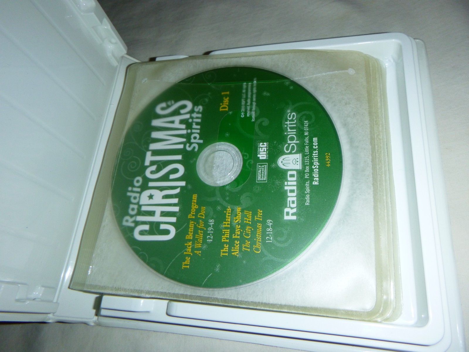 Radio Spirits Christmas Classic Radio 10 CD Set / 21 Episodes
