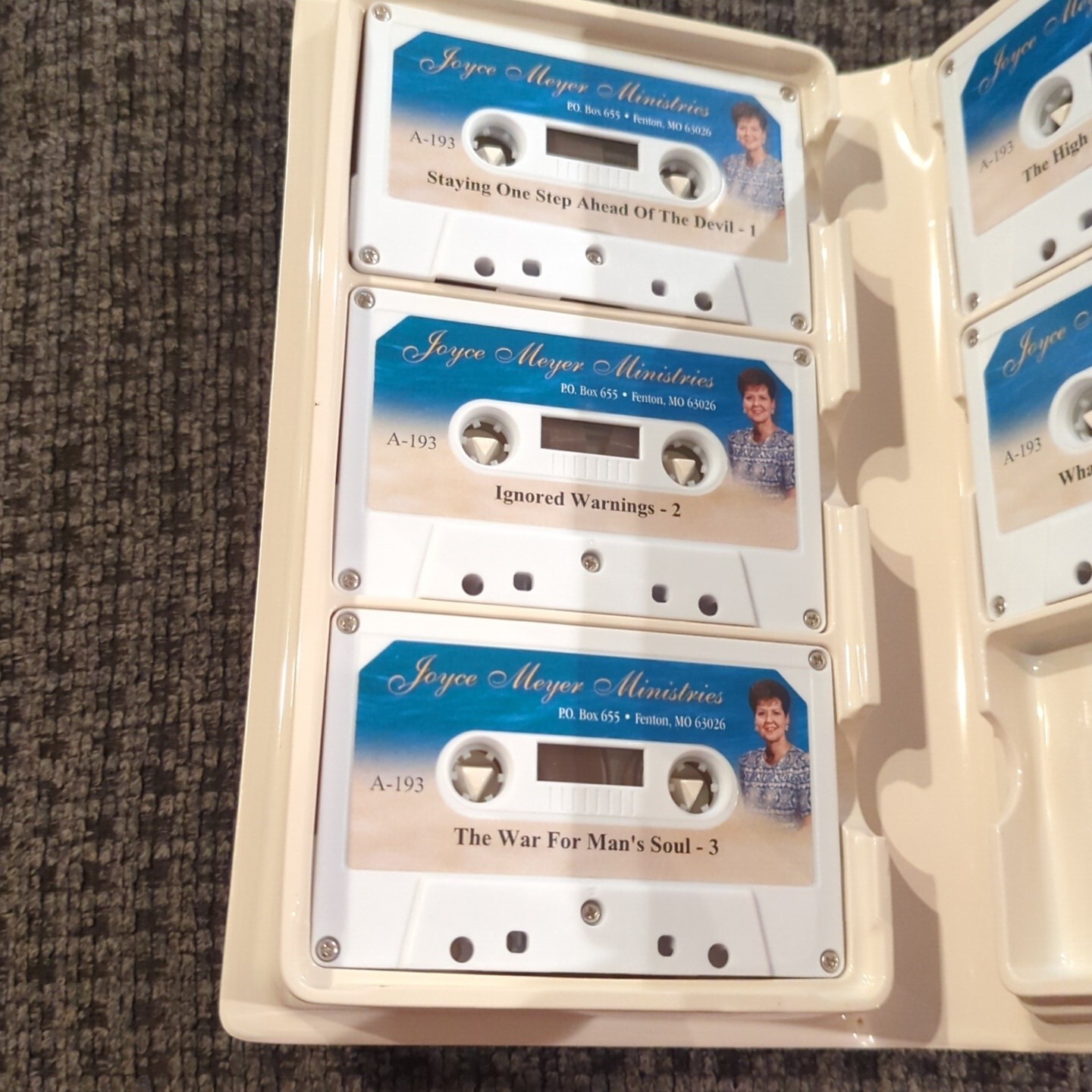Set Of 5 Joyce Meyer Cassette Tapes. How To Handle Temptation Audiobook