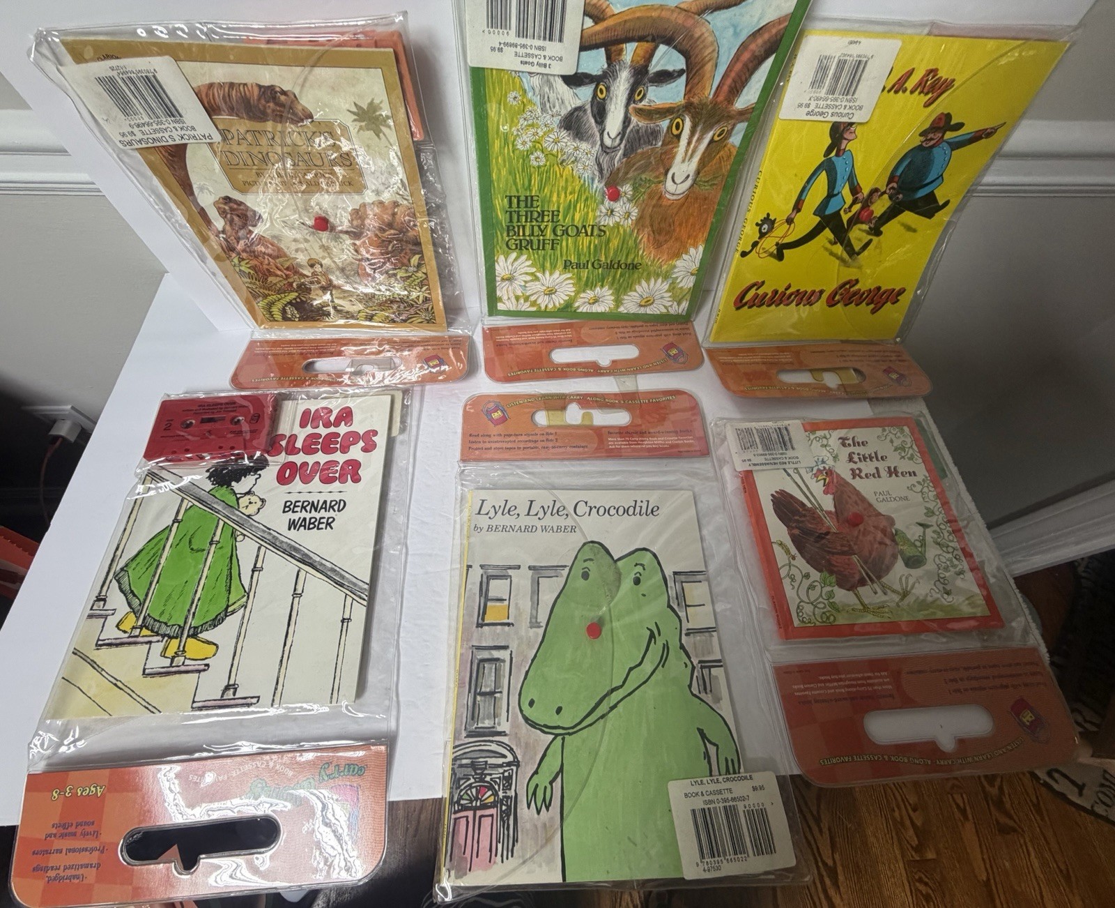 Carry-along Book & Cassette Favorites Lot of 6 Unabridged, Ages 3-8