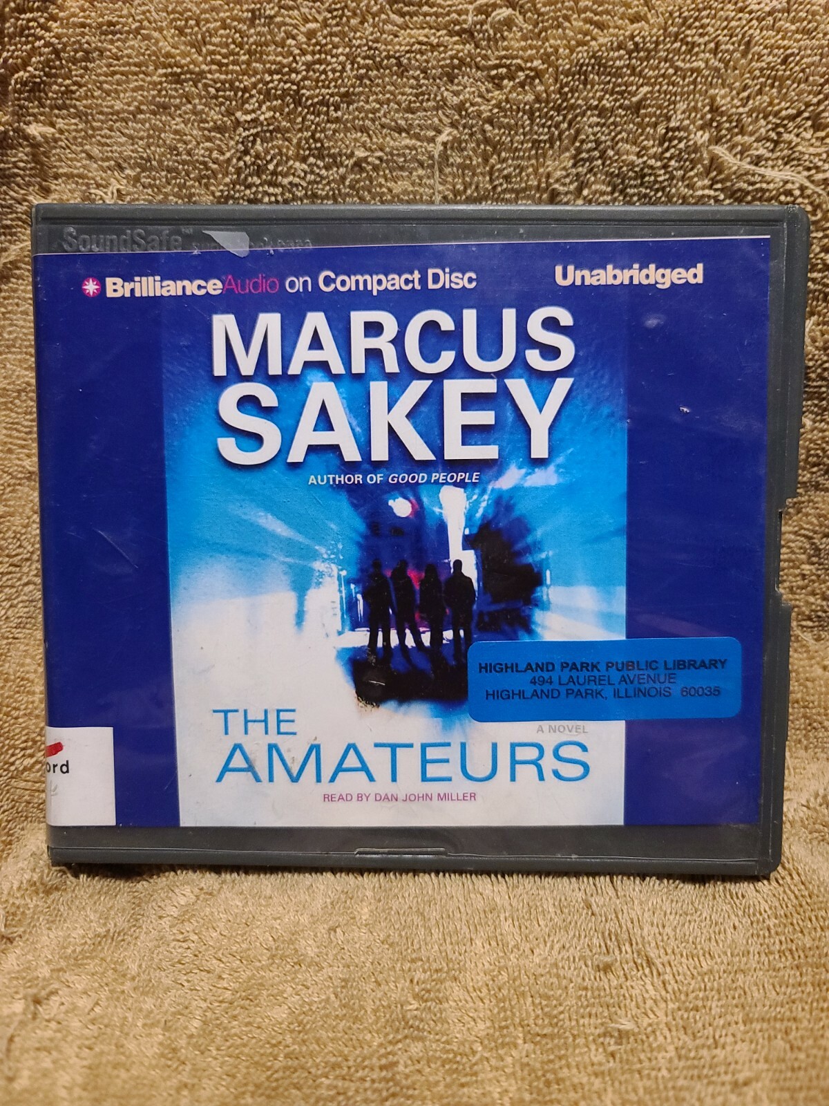 Shelf62N Audiobook~The amateurs- Marcus sakey- unabridged- 8 discs