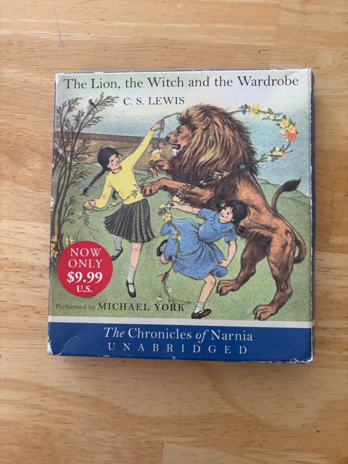 Lion Witch & Wardrobe CS Lewis Nar. By Michael York 4-disc, Unabridged Audiobook