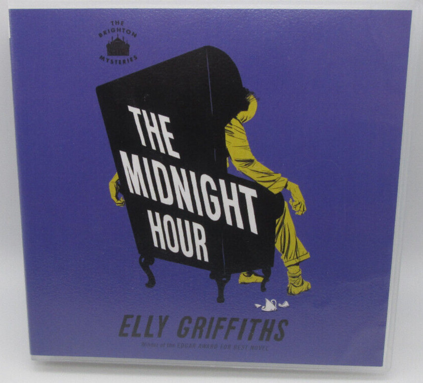 Elly Griffiths, The Midnight Hour (8 1/2 hours on 7 CDs) in excellent condition!