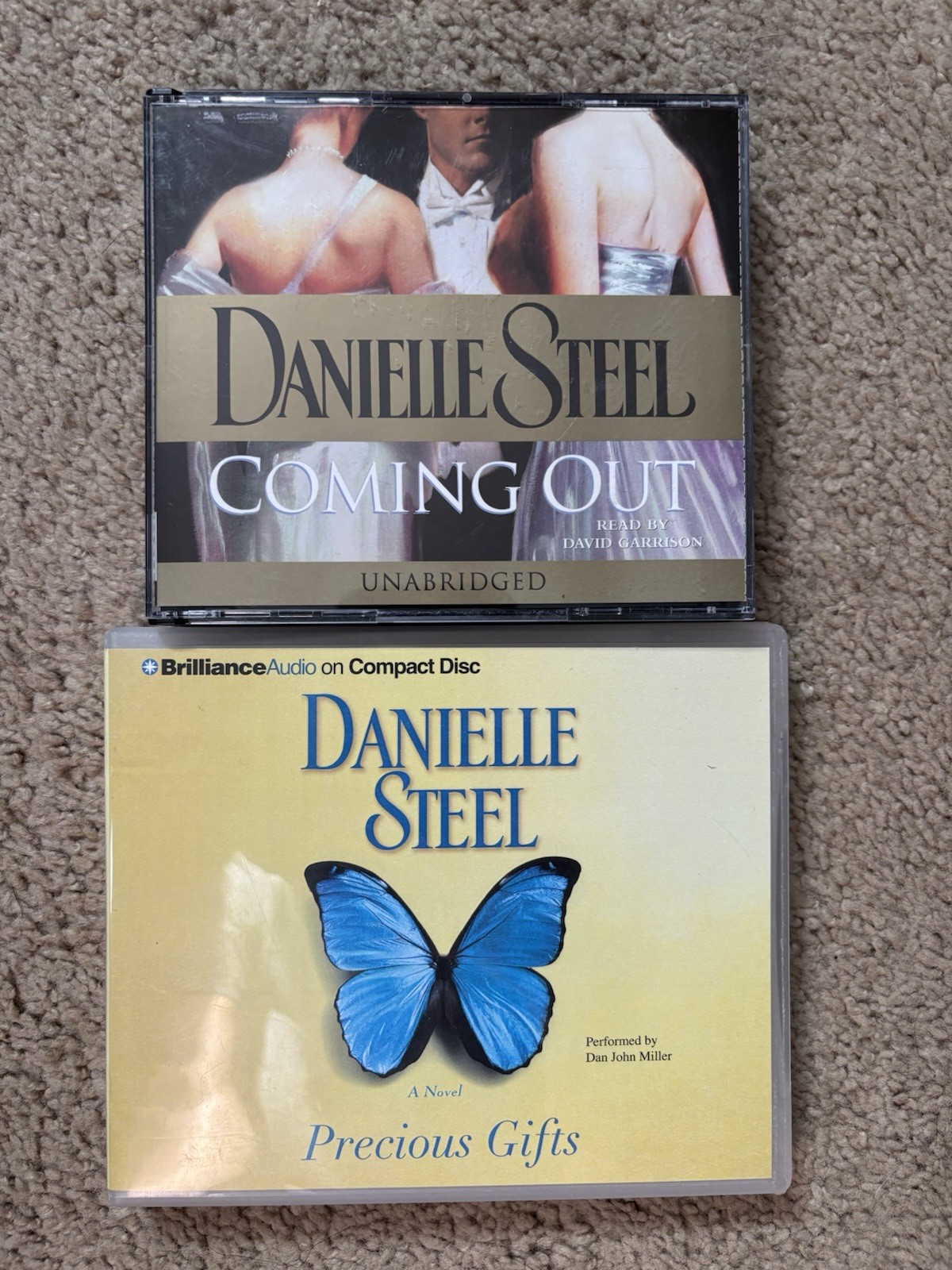 Danielle Steel Audio Book CDs Lot Of 2 Coming Out, Precious Gifts