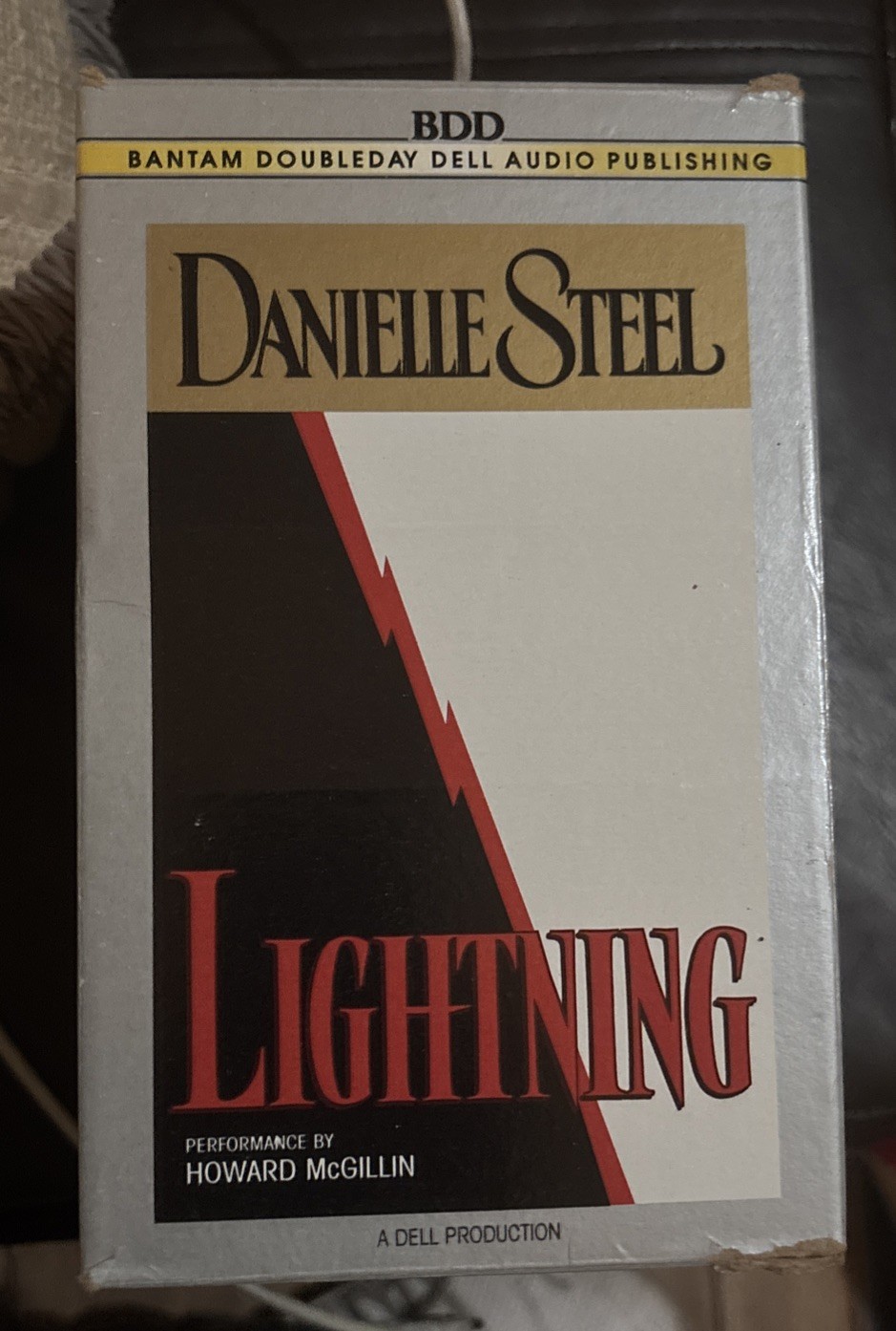Lightning by Danielle Steel: Used Audiobook