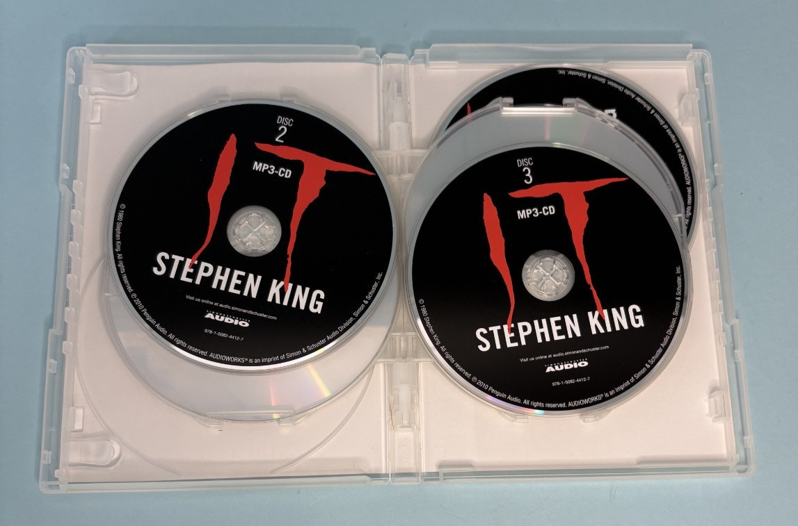 IT : A Novel by Stephen King 2017 CD MP3 Audiobook Unabridged edition 5 Disc Set