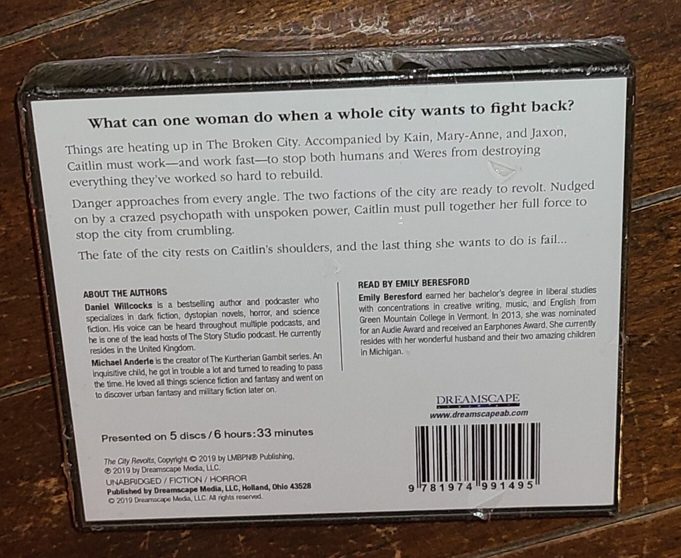 The City Revolts: Age of Madness by Daniel Willcocks (2019, CD, Unabridged)