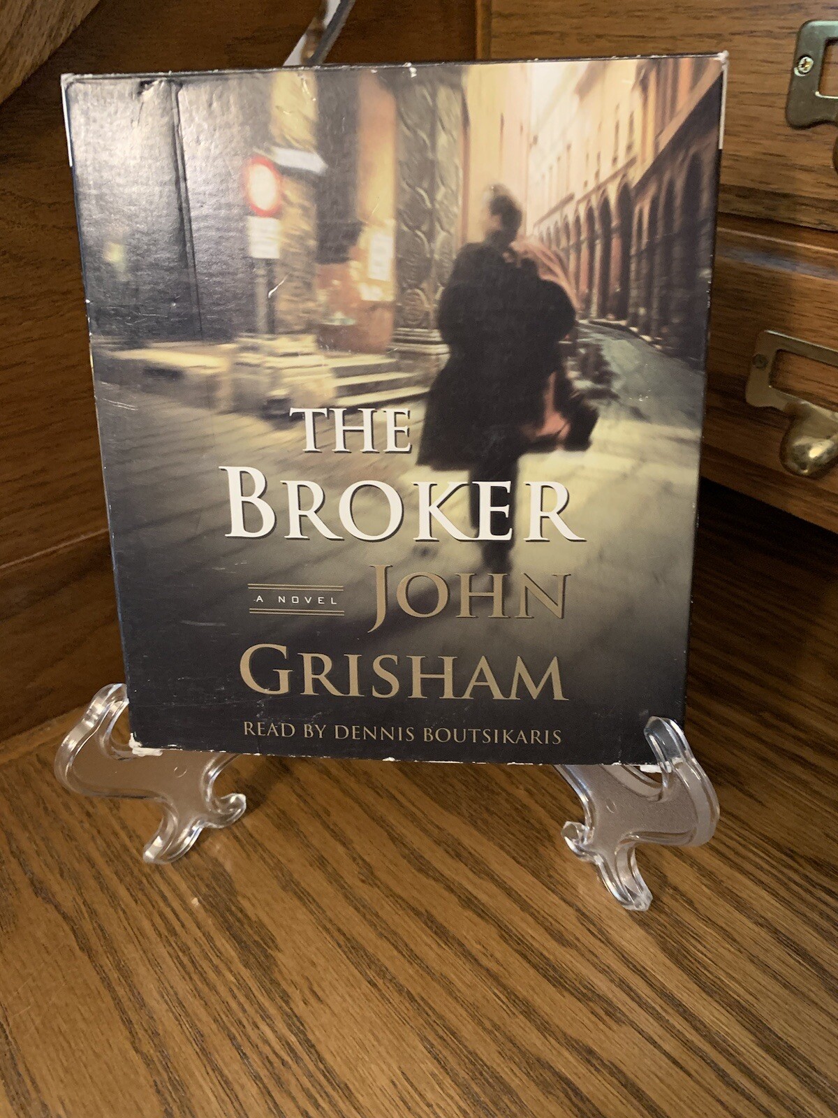 The Broker, Novel by John Grisham 2005, 5 Compact Disc, 6 Hours, Mystery Legal
