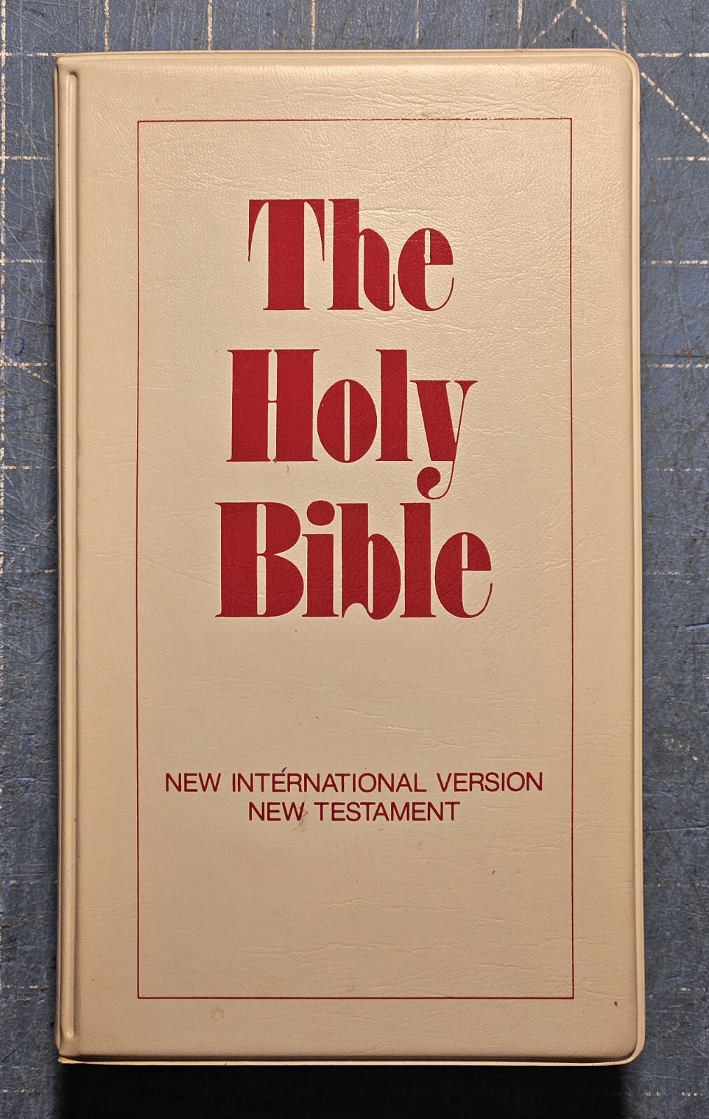 The Holy Bible 12 Audio Cassette New Testament New International Version Hosanna